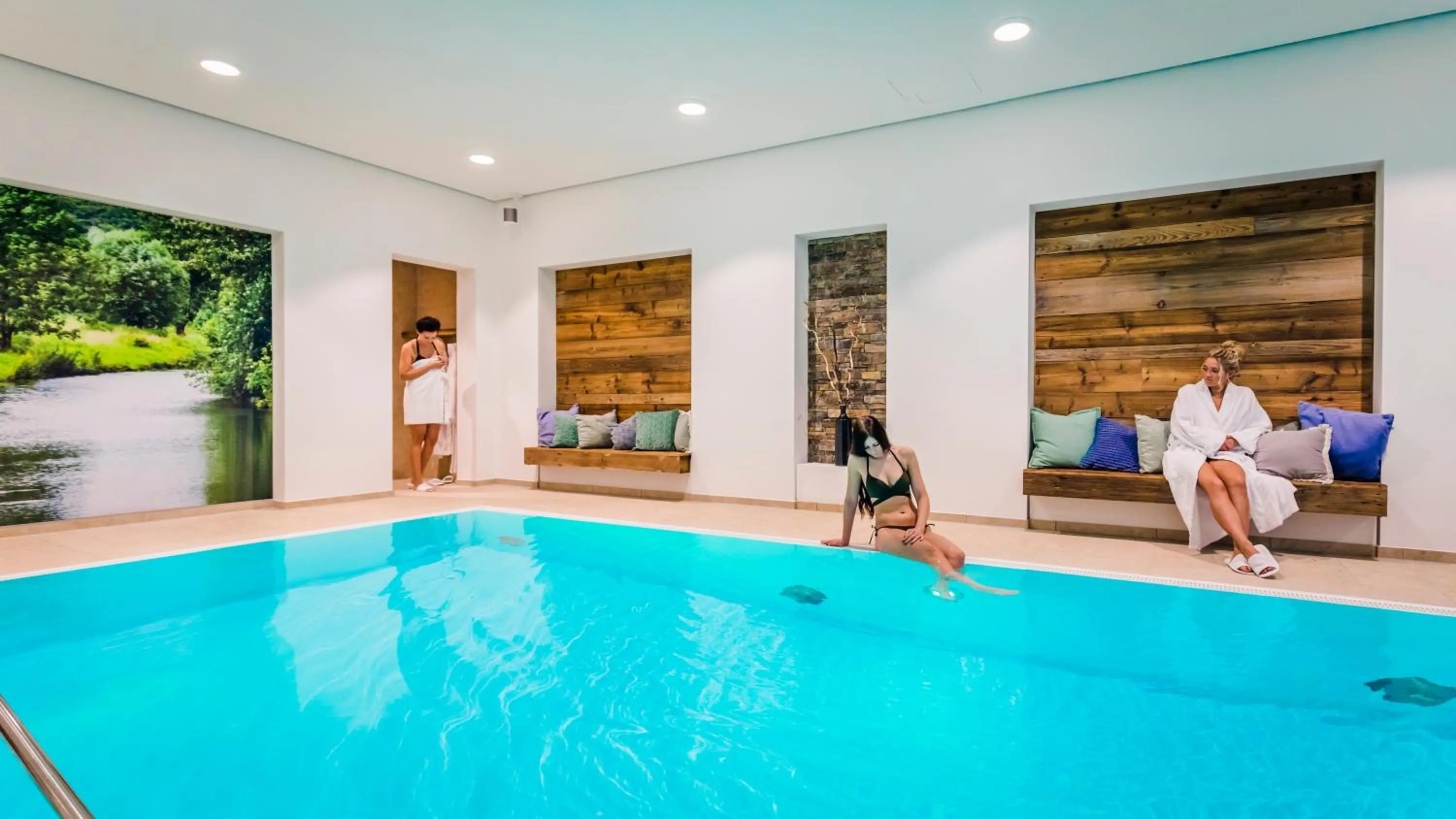 People in Wellings Parkhotel