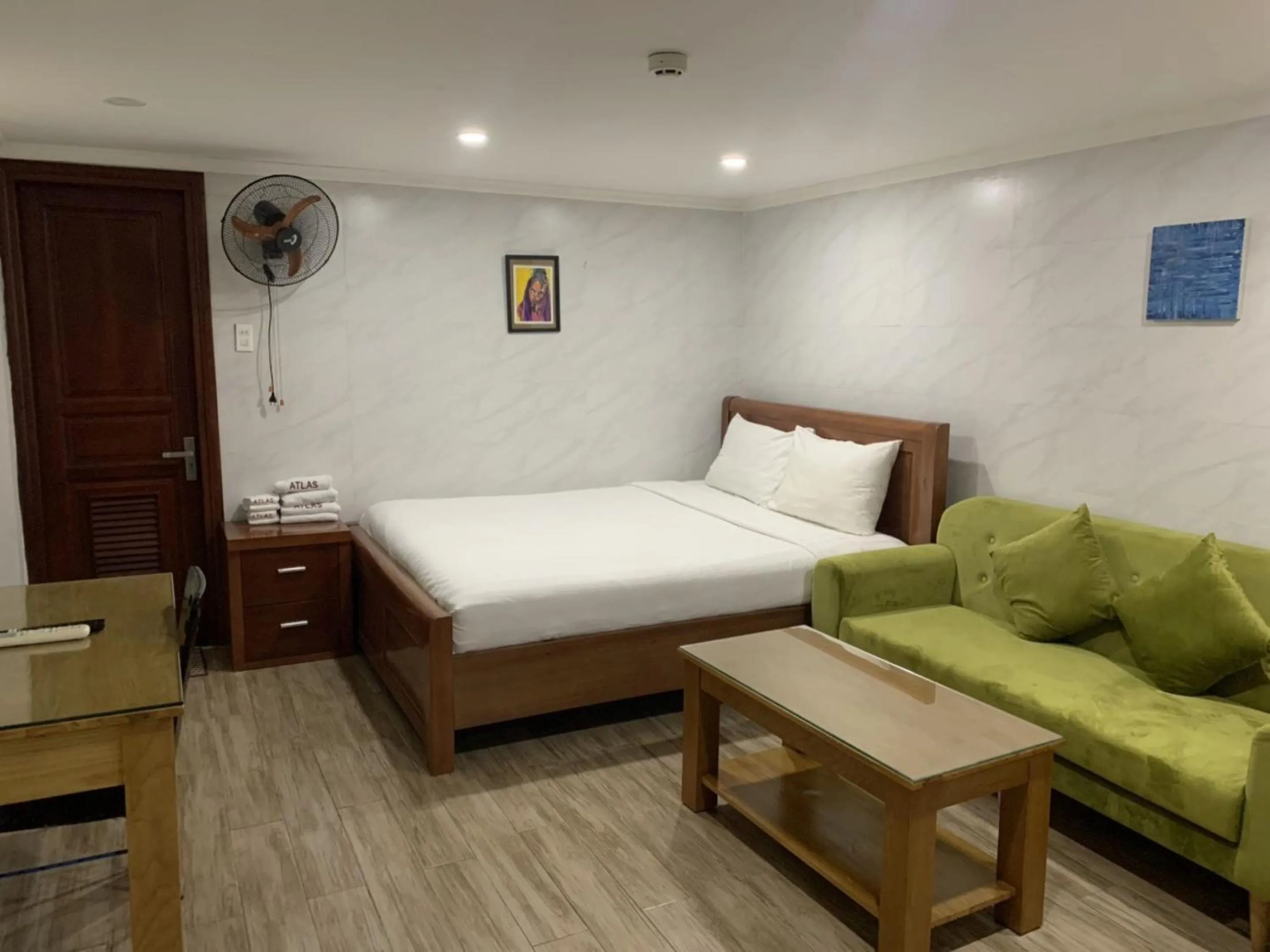 Bed in Atlas Hotel & Apartments