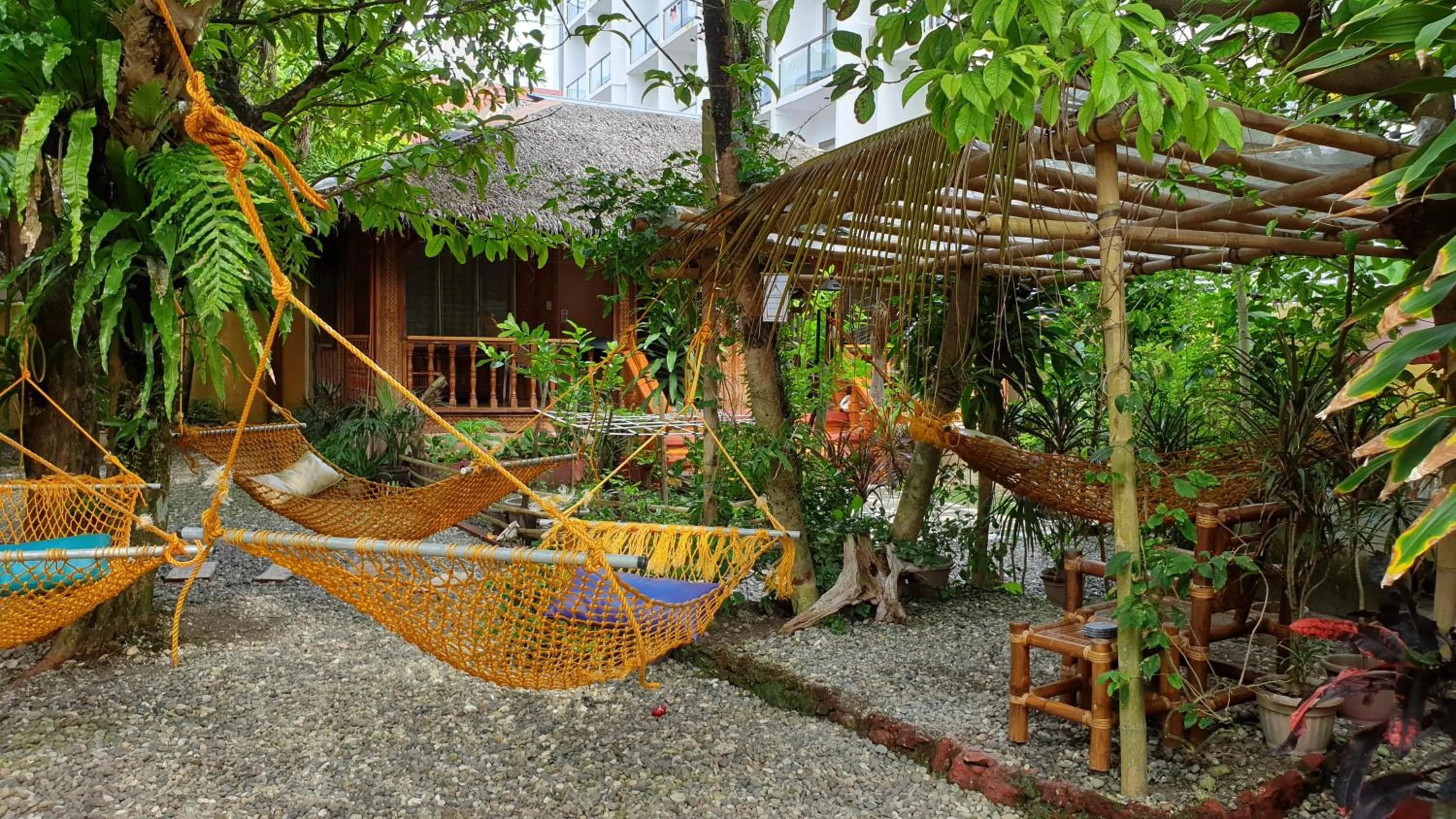 Garden in Roy's Rendezvous Boracay