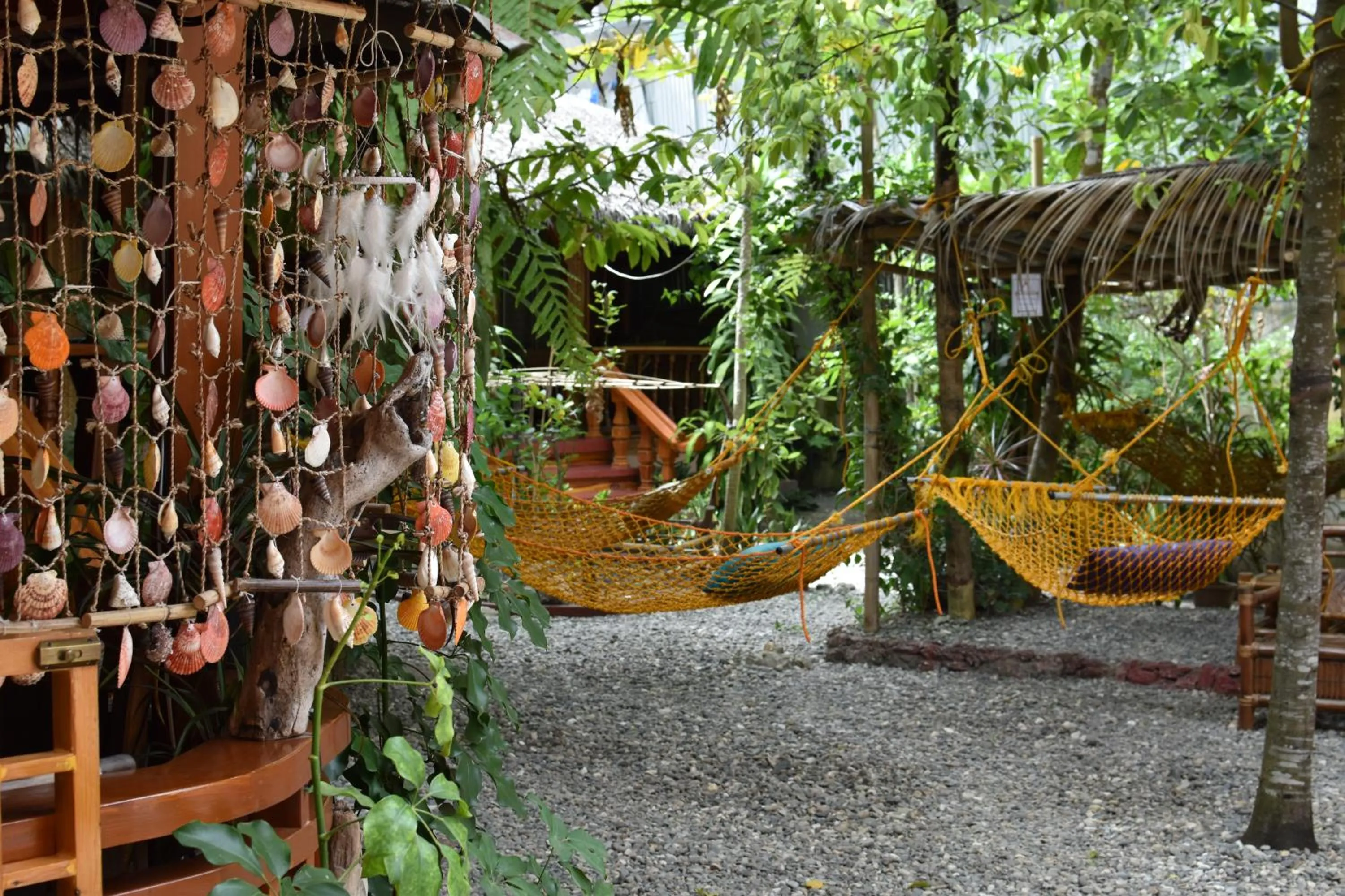 Facade/entrance in Roy's Rendezvous Boracay