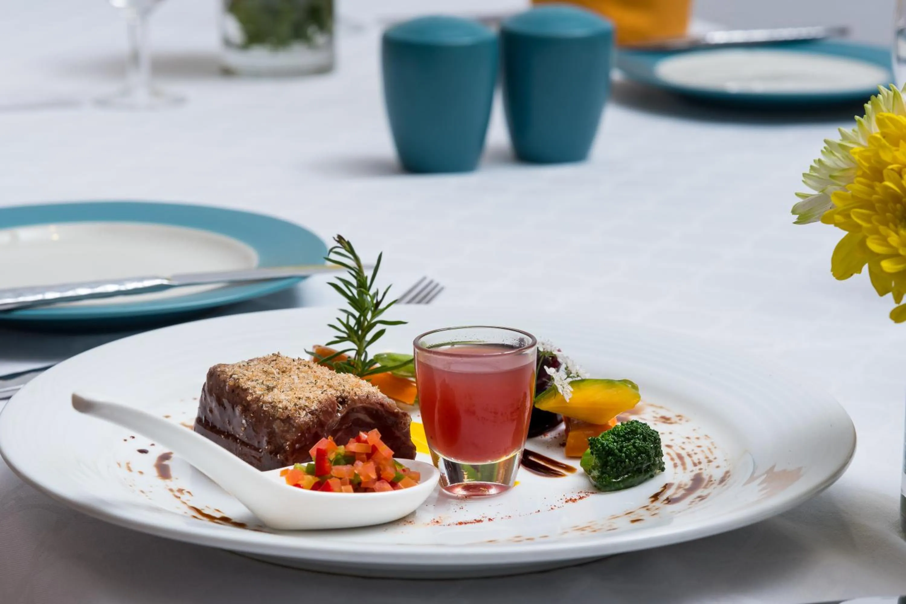 Food and drinks in Oliphant Boutique Villa by Amaya