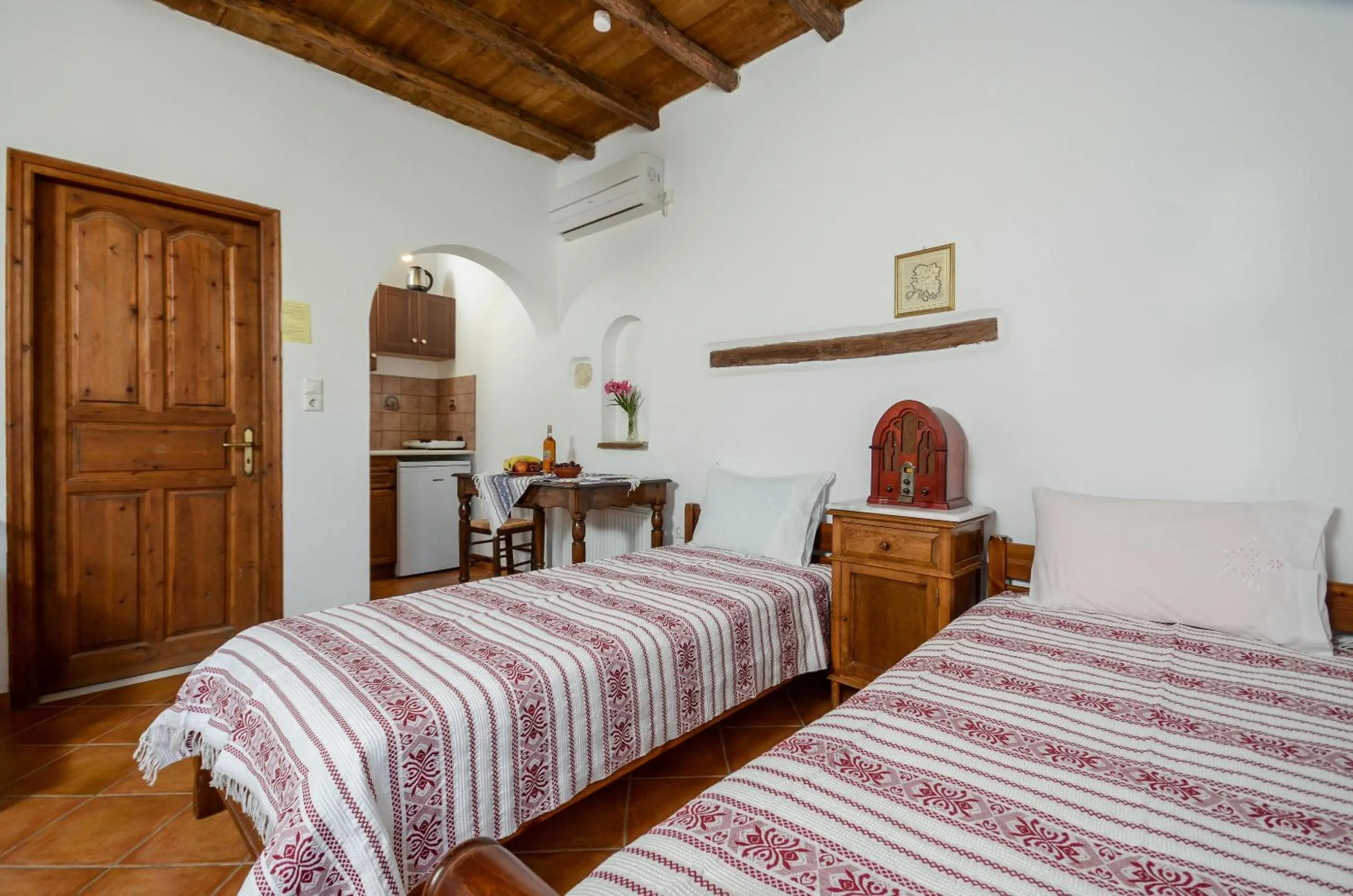 Bed in Naxos Filoxenia Hotel