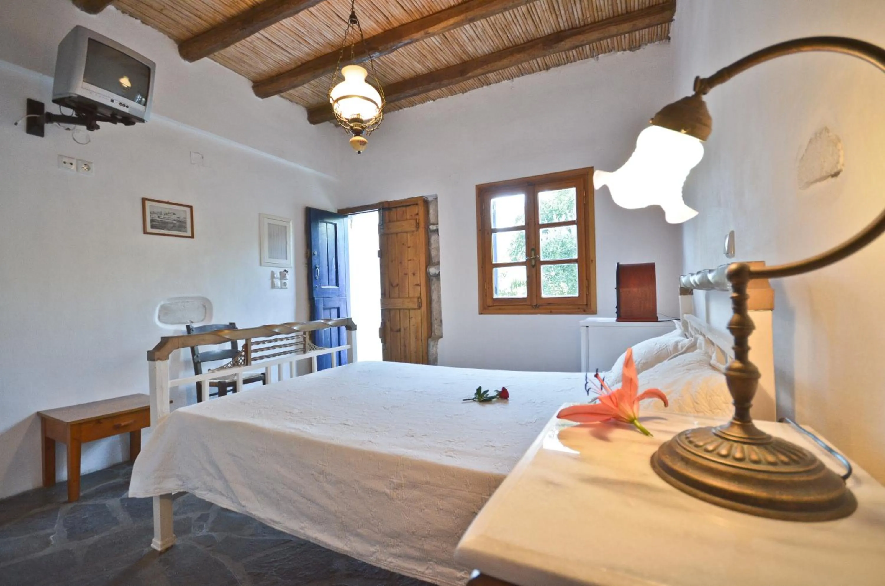 Bed in Naxos Filoxenia Hotel