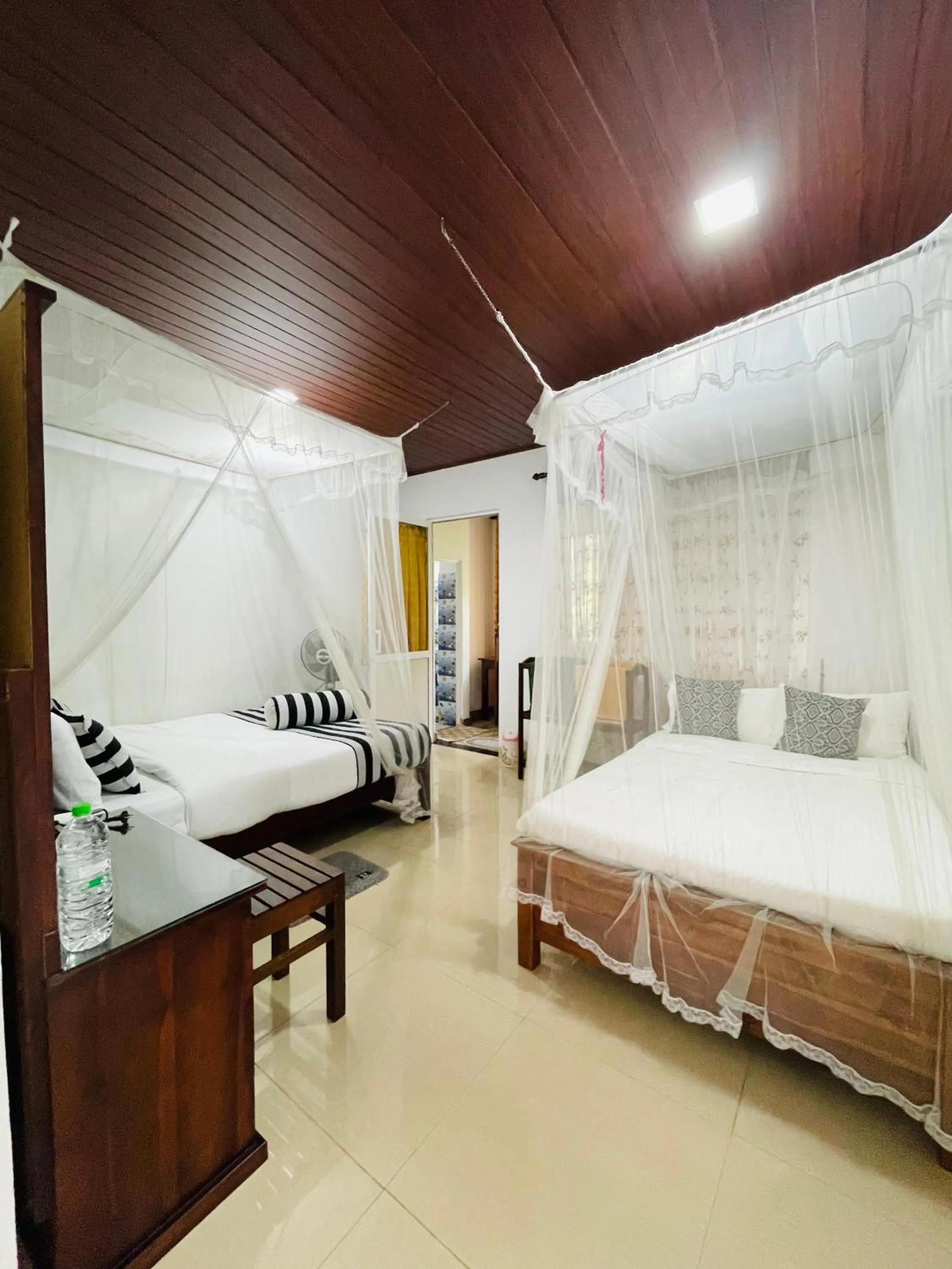 Bed in Pleasant View Ella