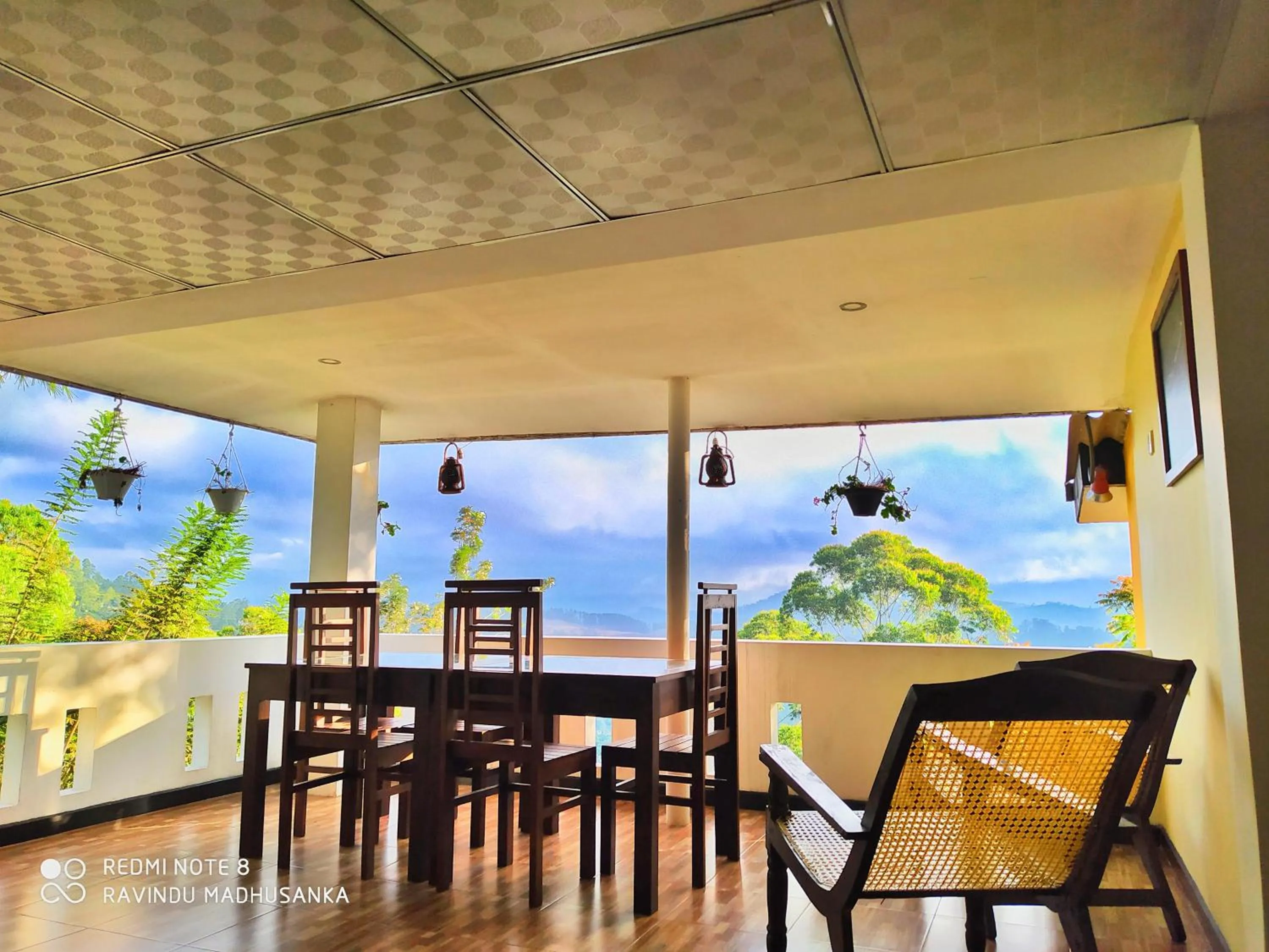 Seating area in Pleasant View Ella