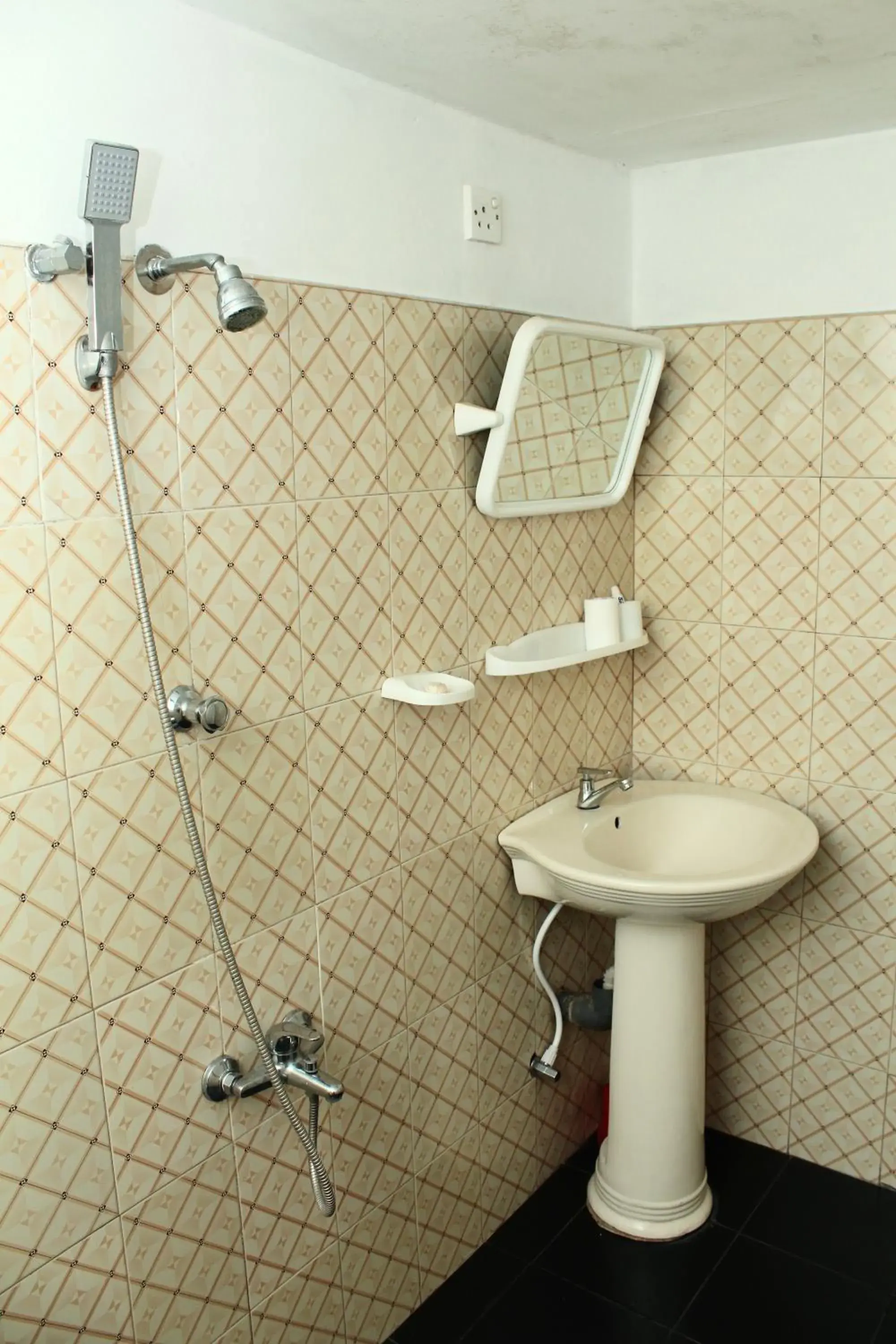 Deluxe Double Room - single occupancy in Pleasant View Ella Deluxe Double Room - single occupancy in Pleasant View Ella