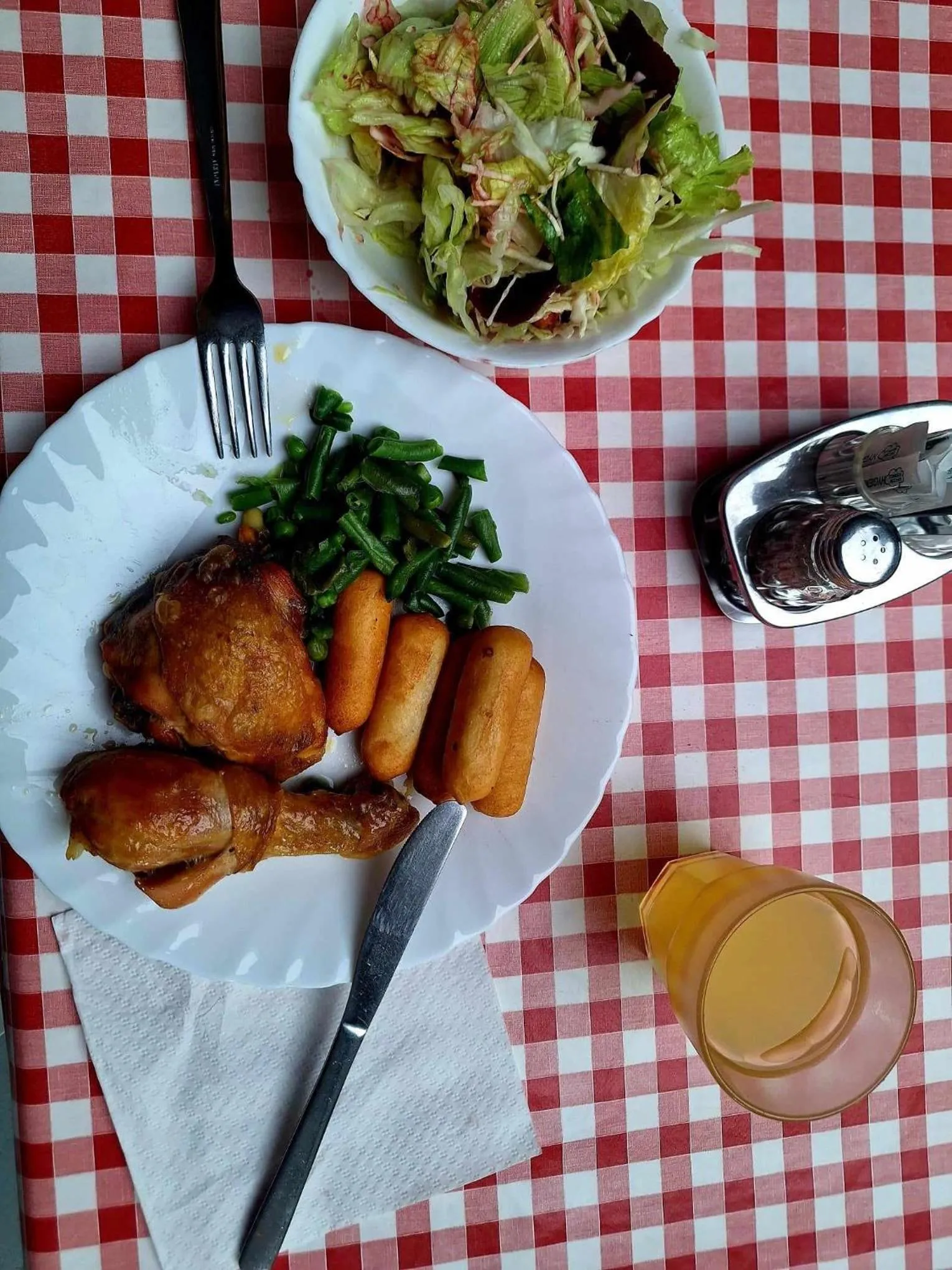 Restaurant/places to eat in Family Bungalow Pineta