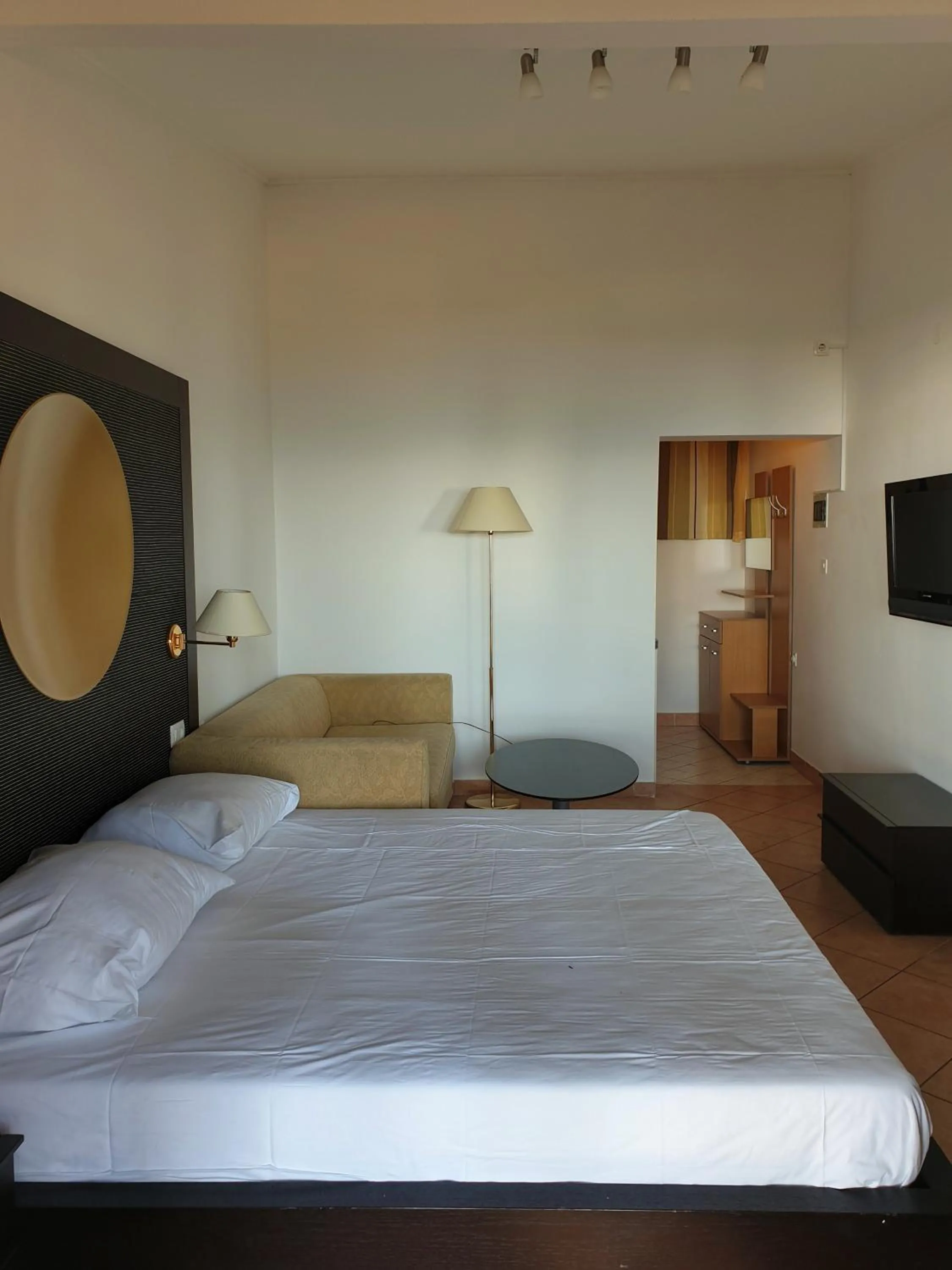 Photo of the whole room in Family Bungalow Pineta