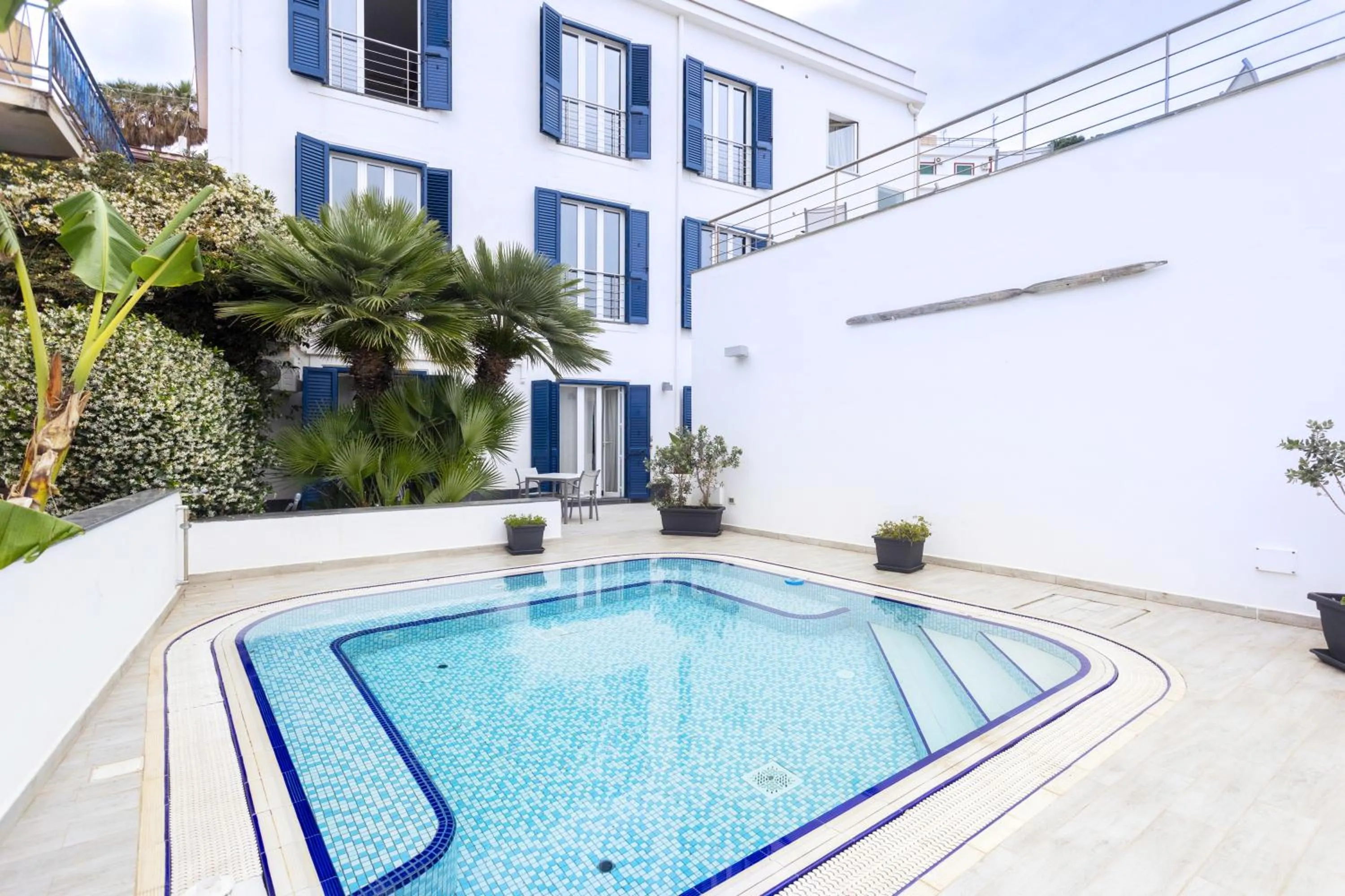 Swimming pool in Residence Stella Marina