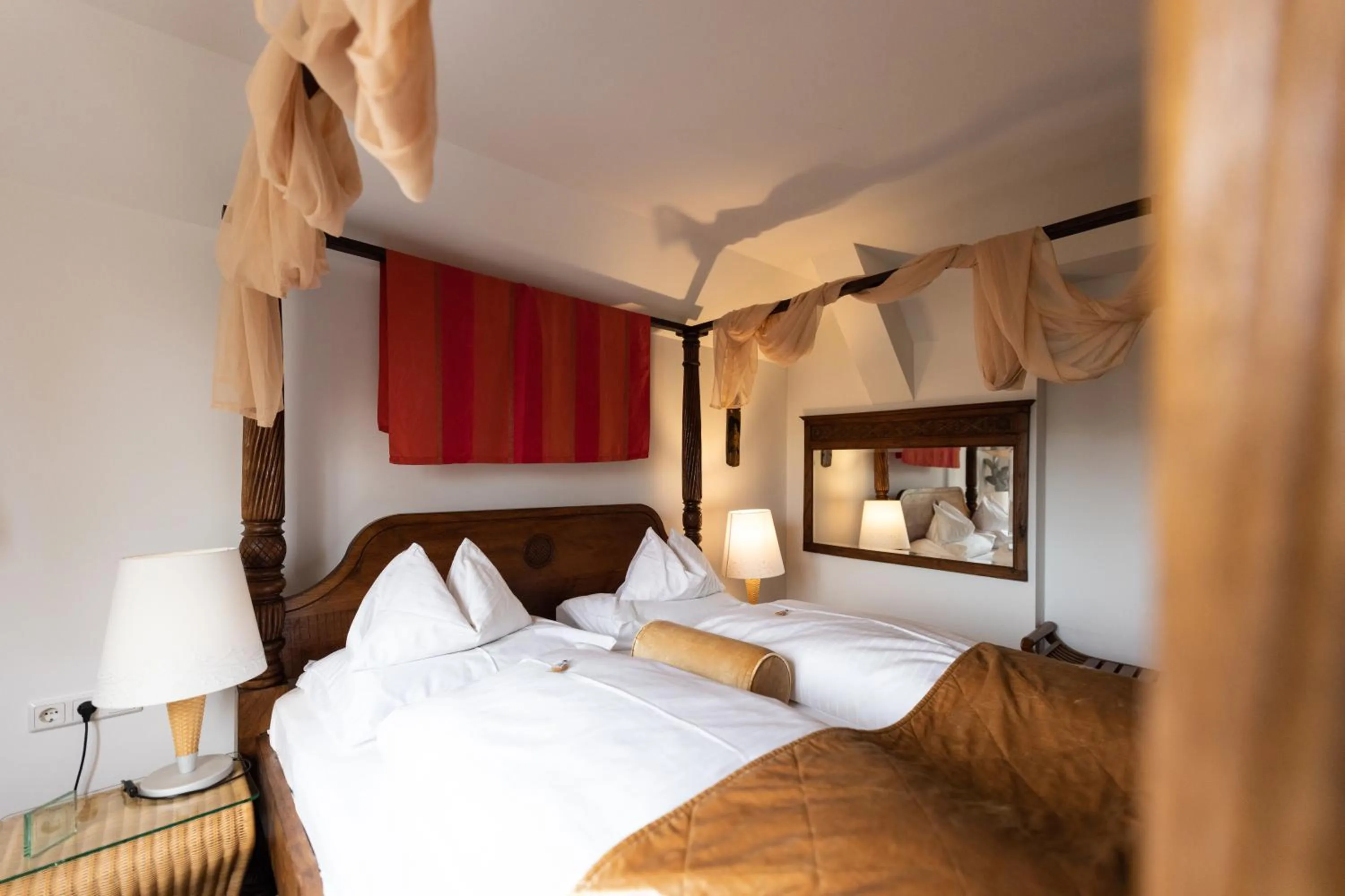 Property building, Bed in Hotel Landliebe