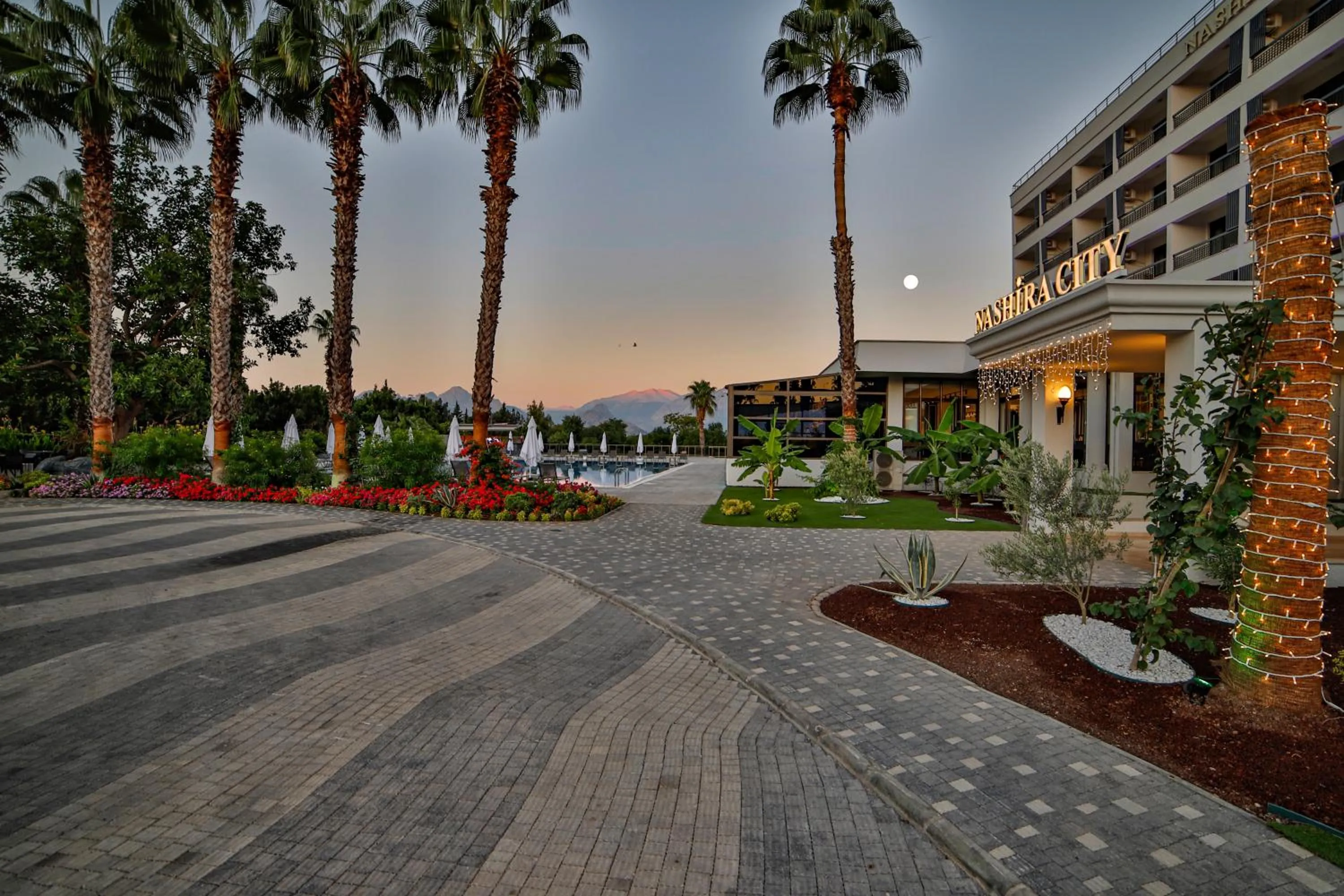 Property building in Nashira City Resort Hotel