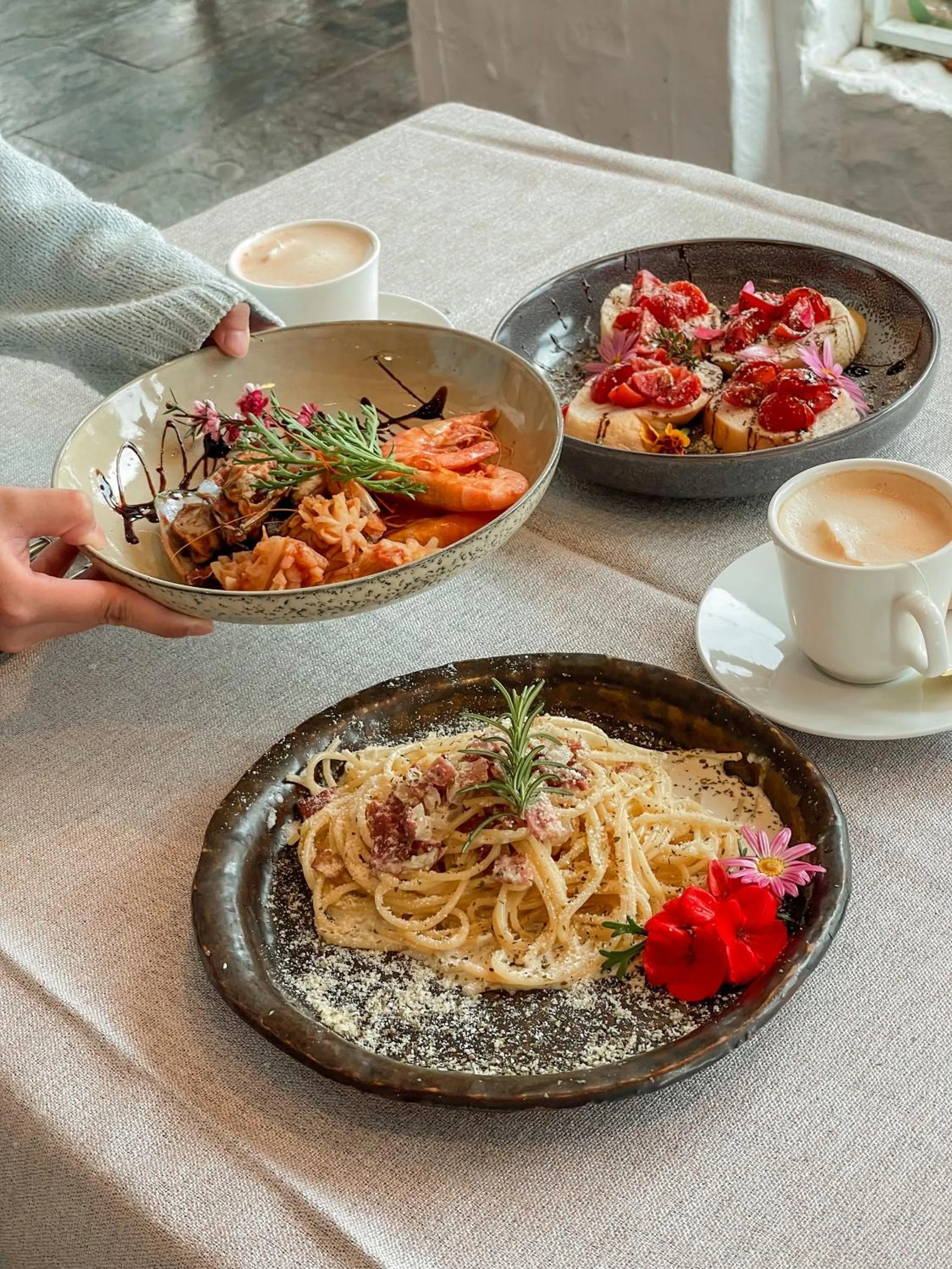 Restaurant/places to eat in Impression Nordic Manor Club