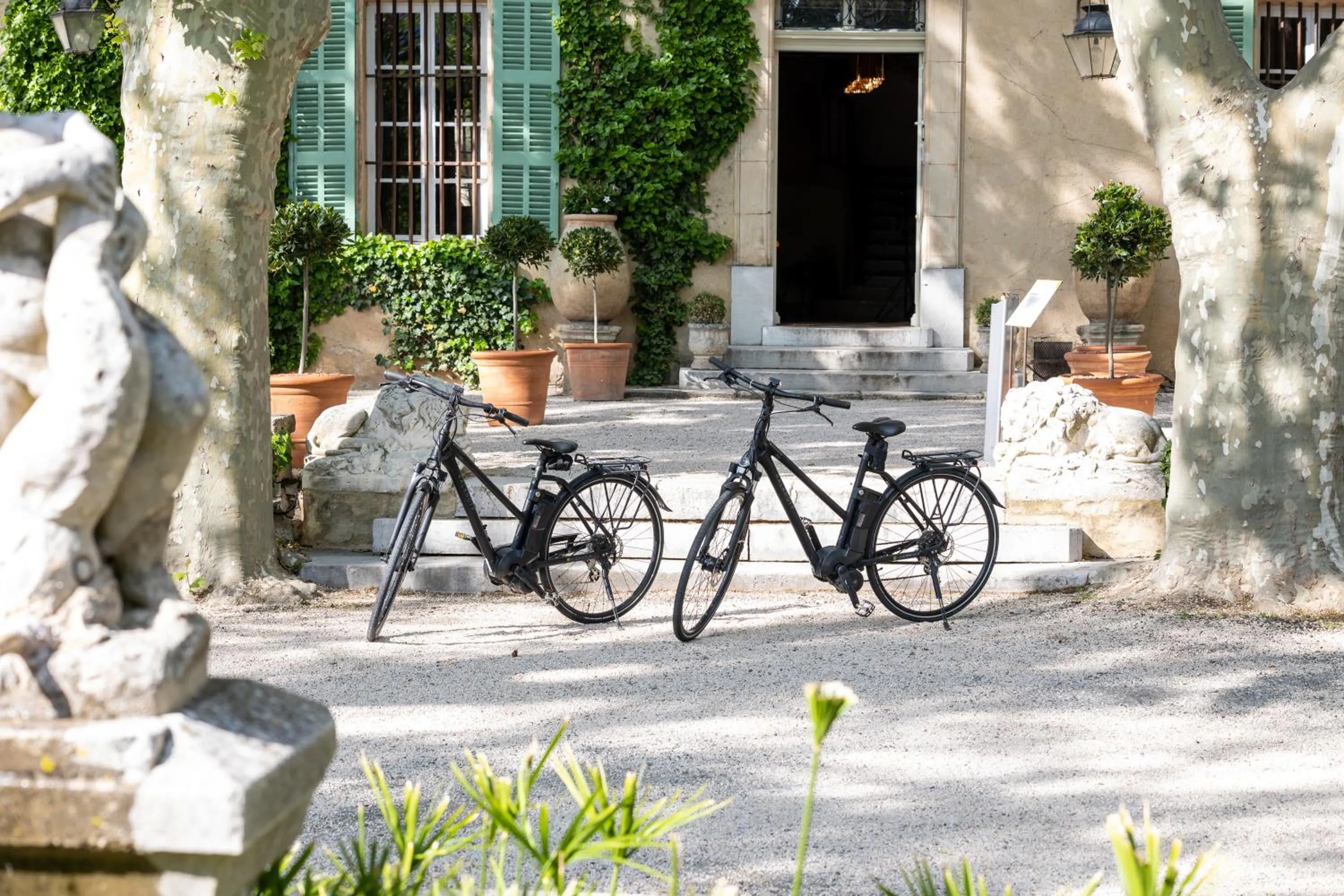 Facade/entrance in Hôtel - Restaurant & Spa La Magdeleine - Mathias Dandine