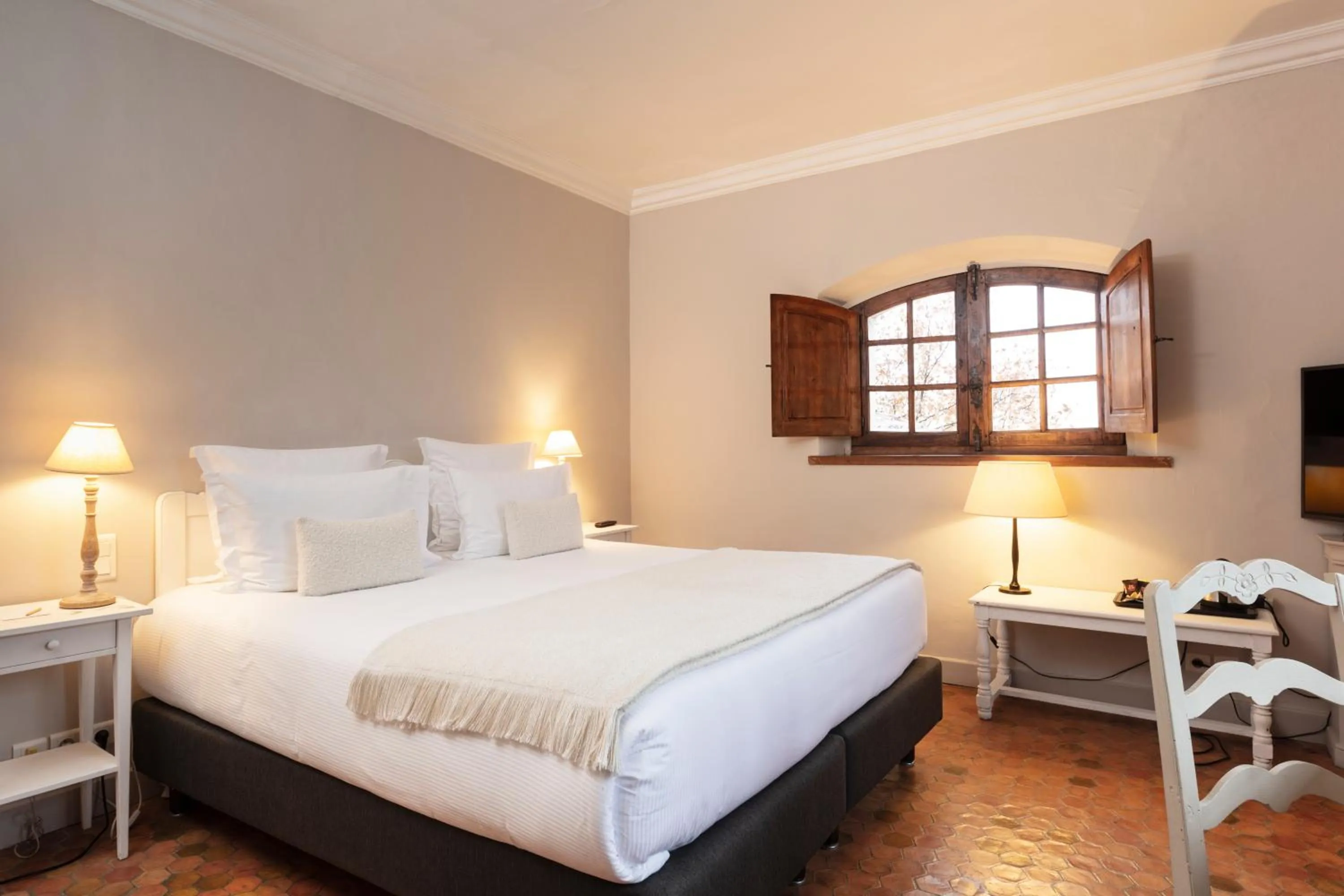 Bed in Hôtel - Restaurant & Spa La Magdeleine - Mathias Dandine