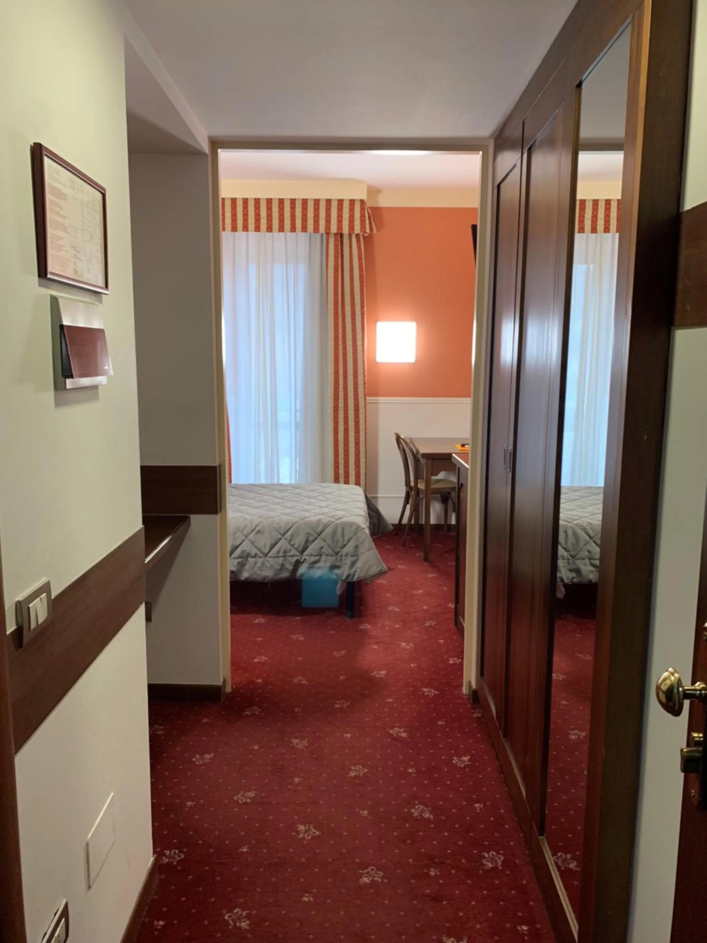 Photo of the whole room, Bed in Hotel Civita