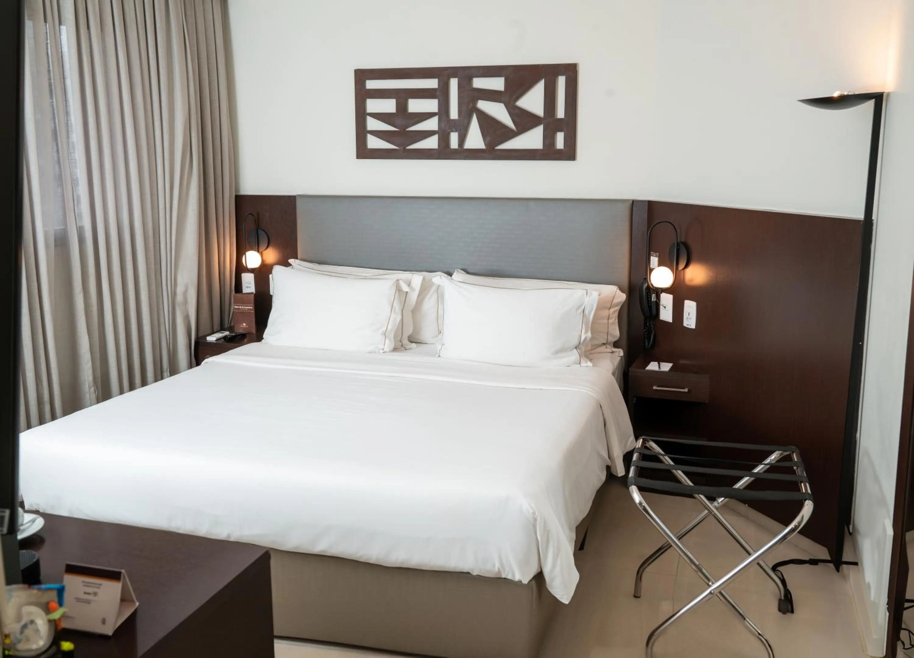 Bed in Royal Collection Paulista