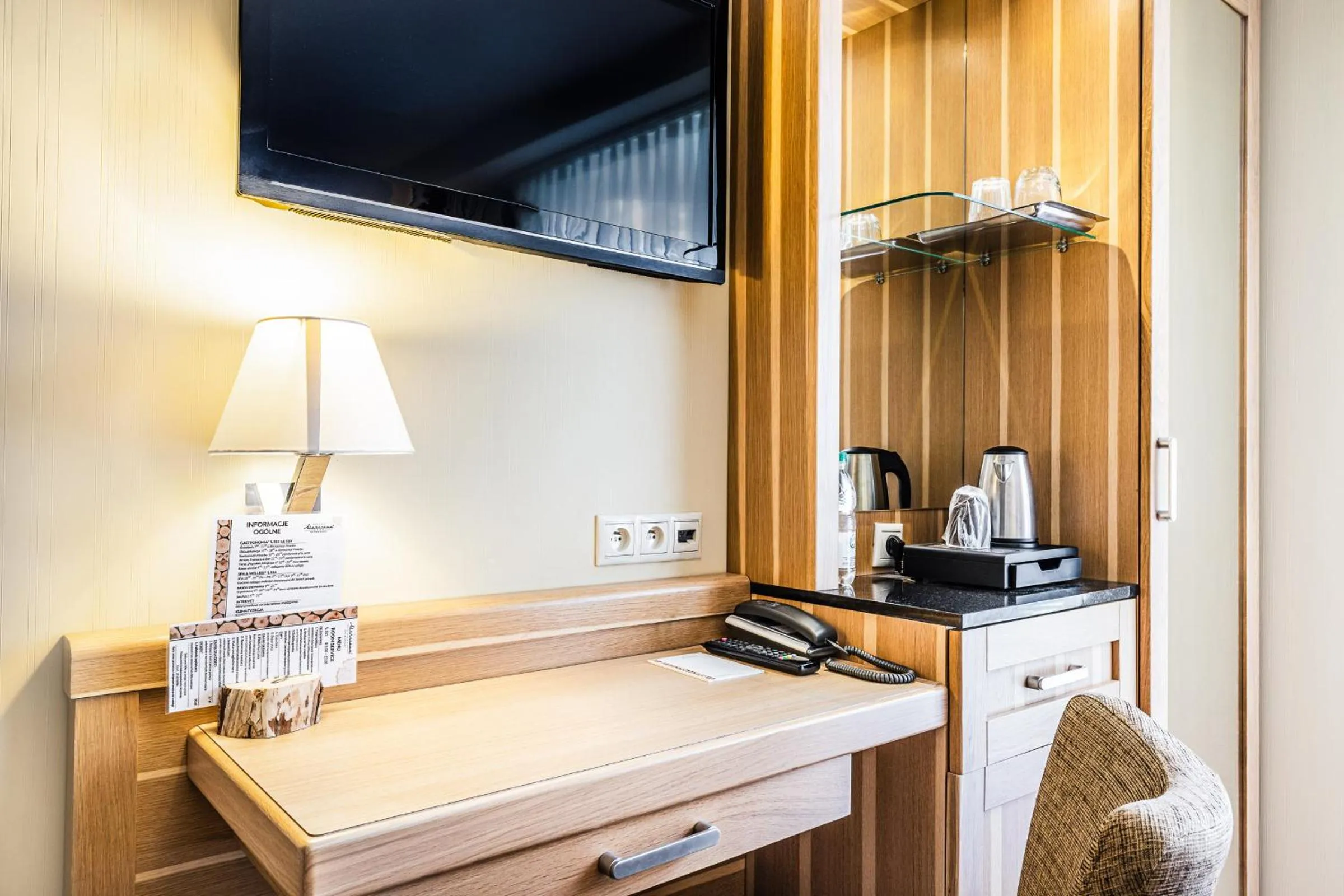 Coffee/tea facilities in Hotel Warszawa Spa & Resort