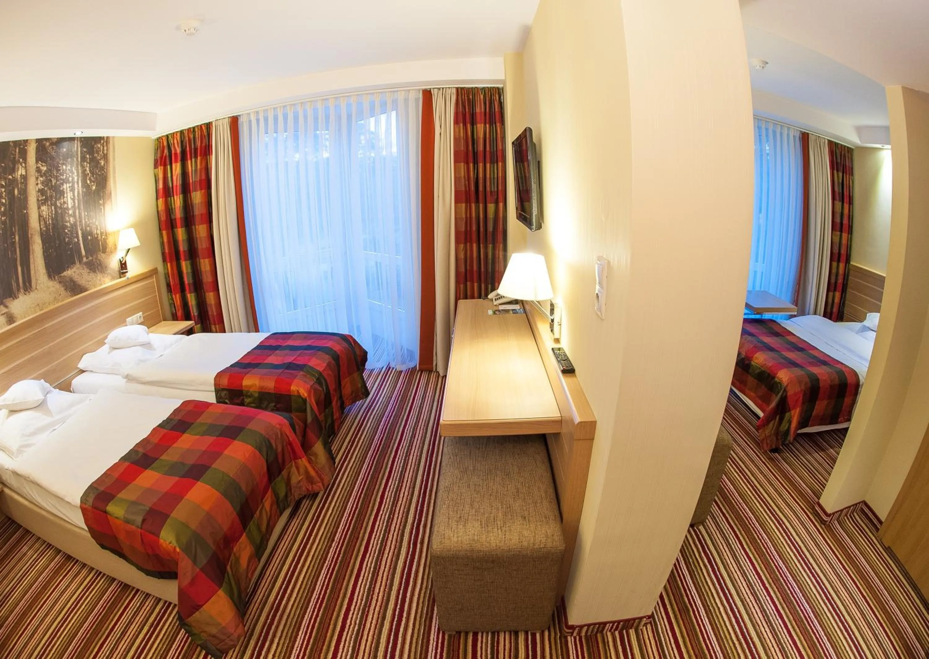 Photo of the whole room, Bed in Hotel Warszawa Spa & Resort