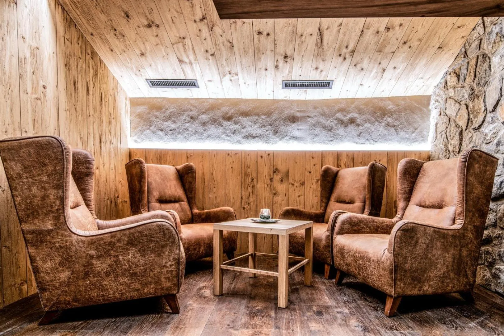 Restaurant/places to eat in Hotel Mondschein