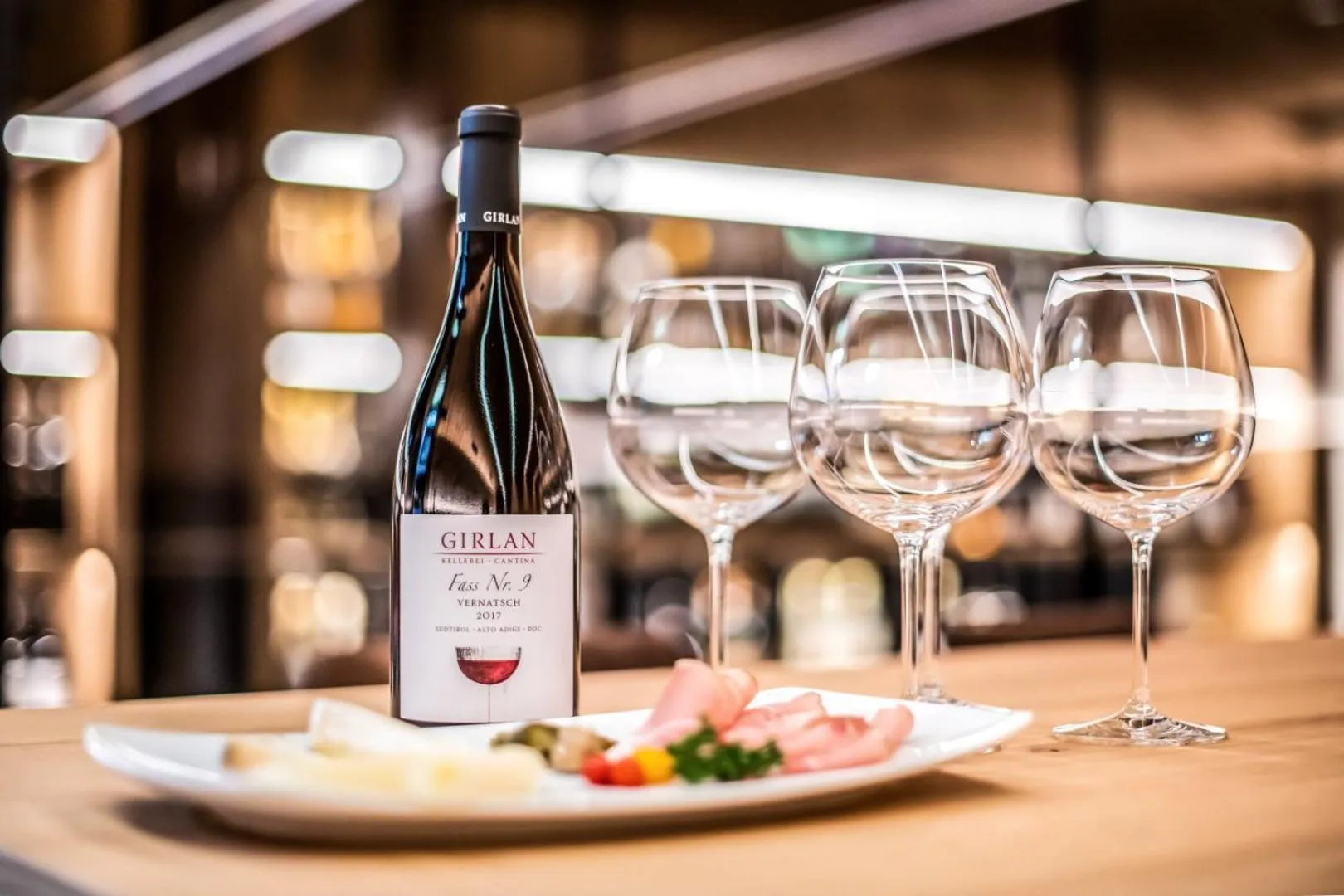 Restaurant/places to eat in Hotel Mondschein