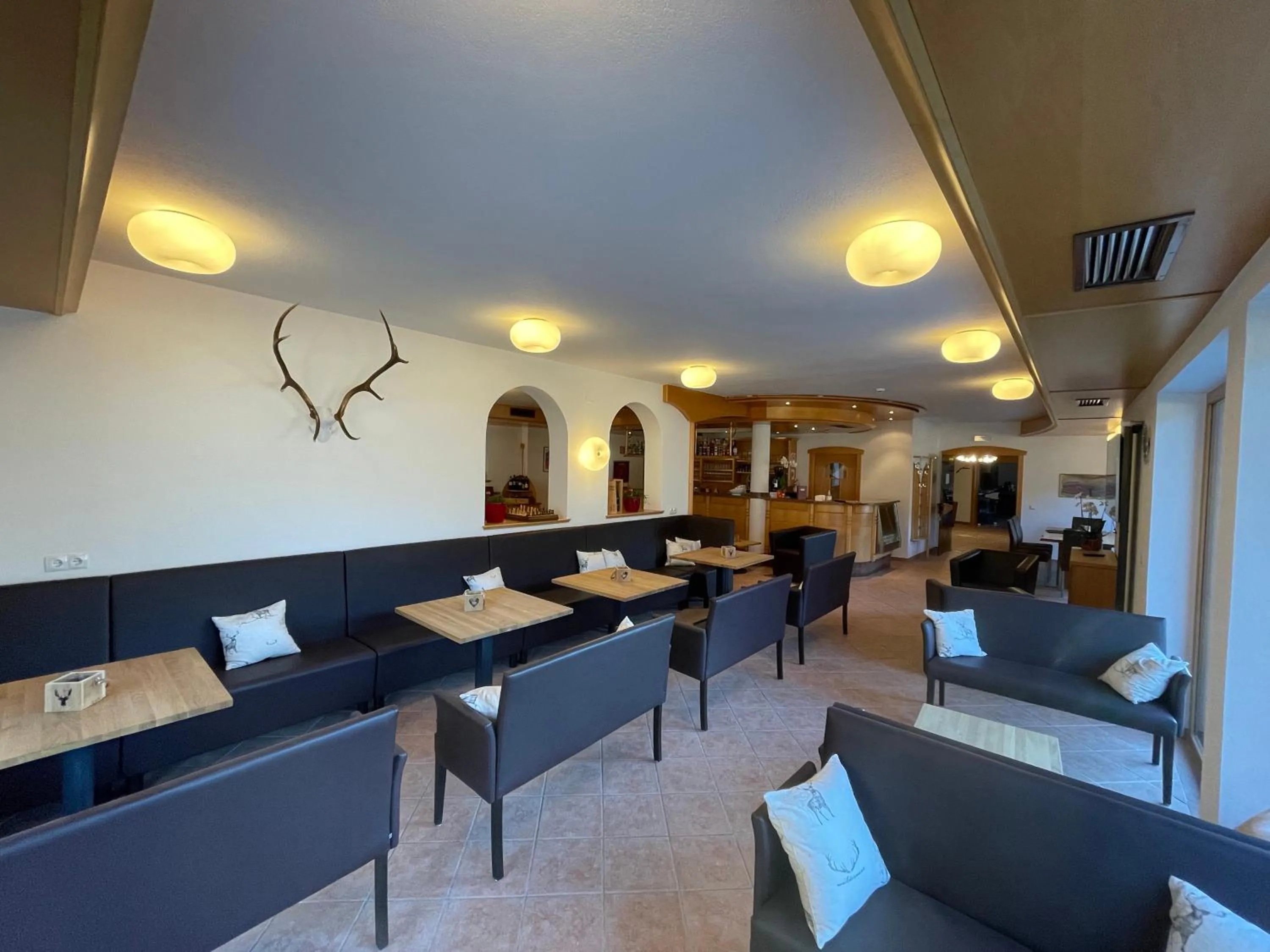 Lounge or bar in Hotel Larch