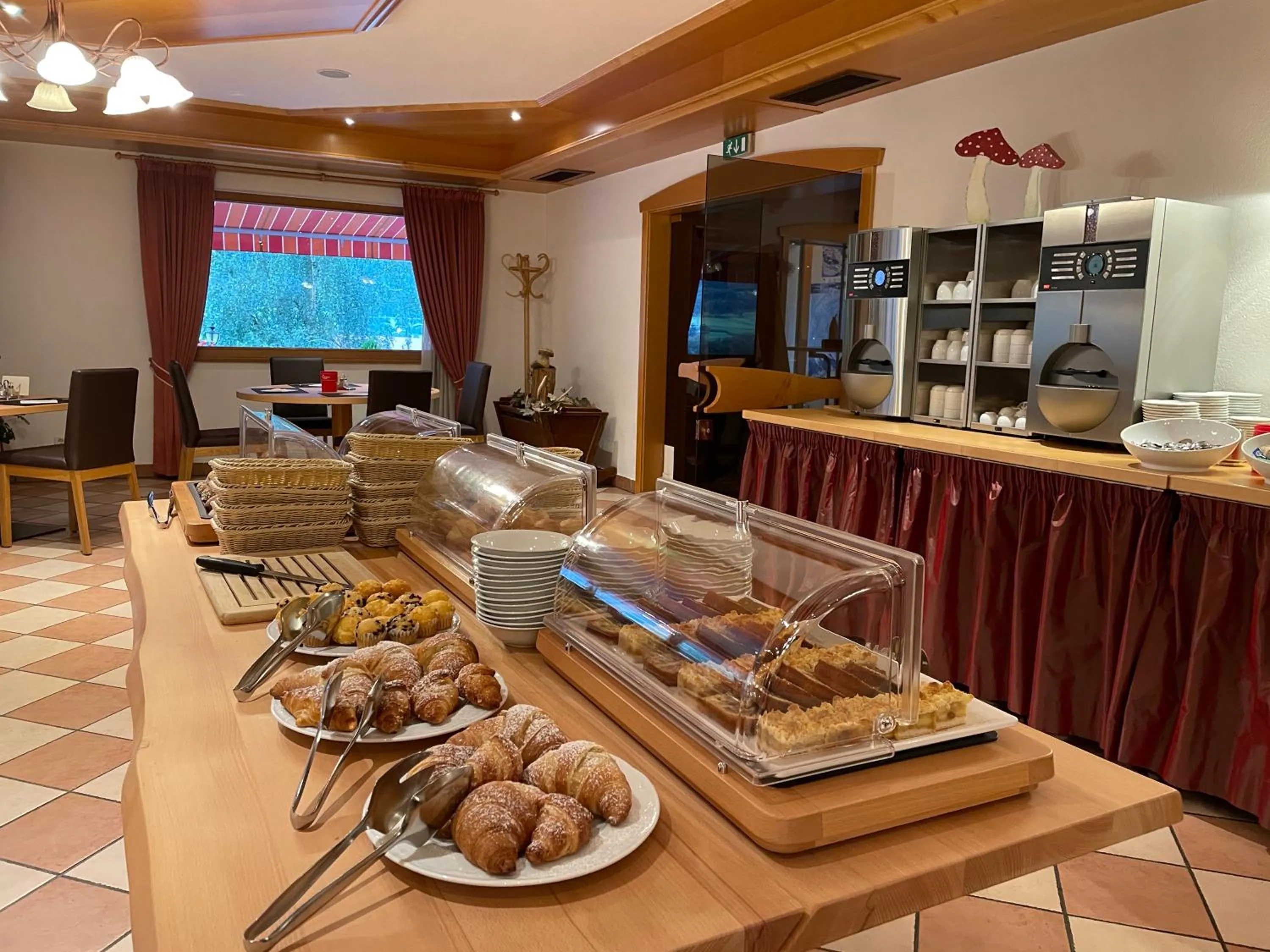 Breakfast in Hotel Larch