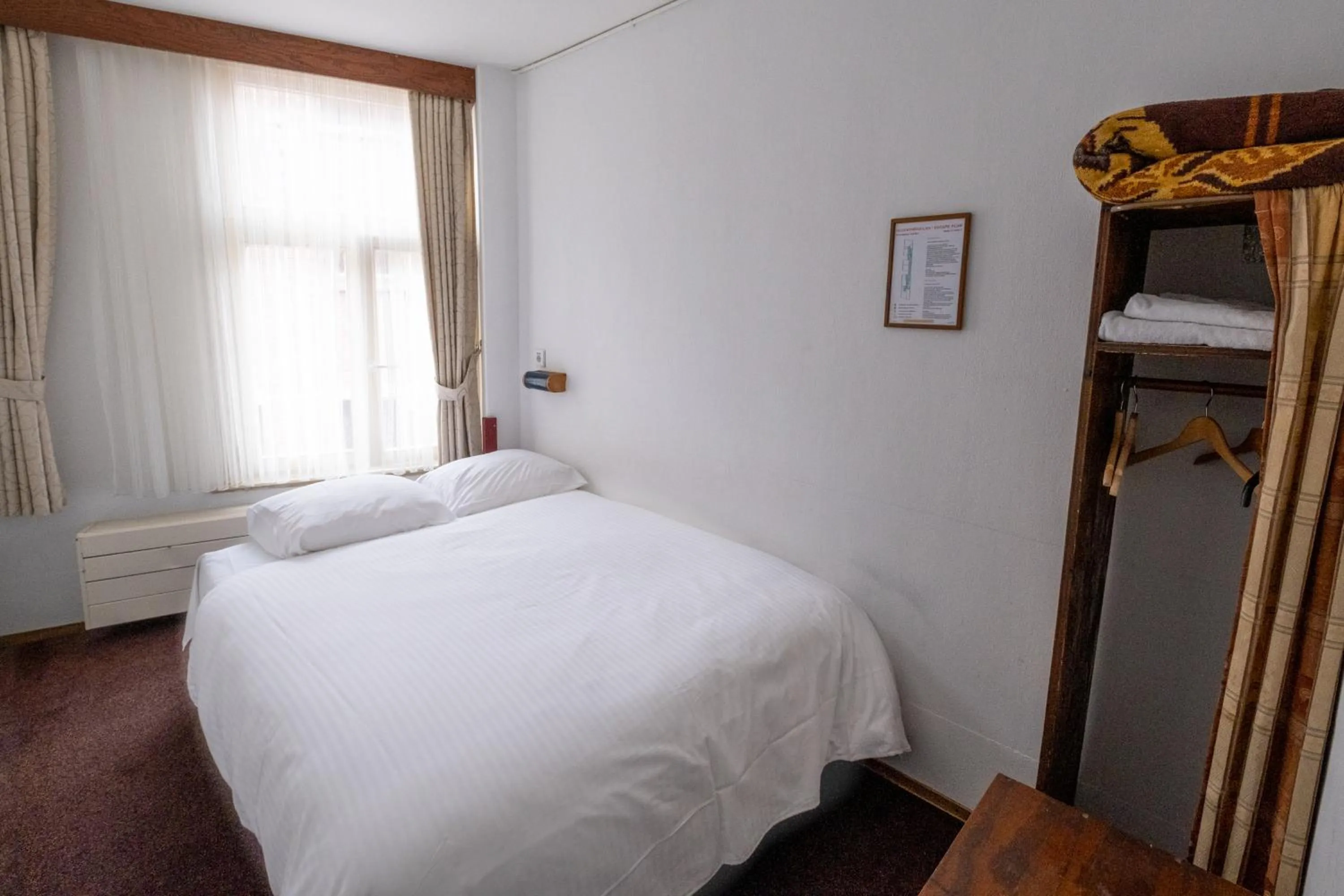 Bed in Hotel Ben Centre