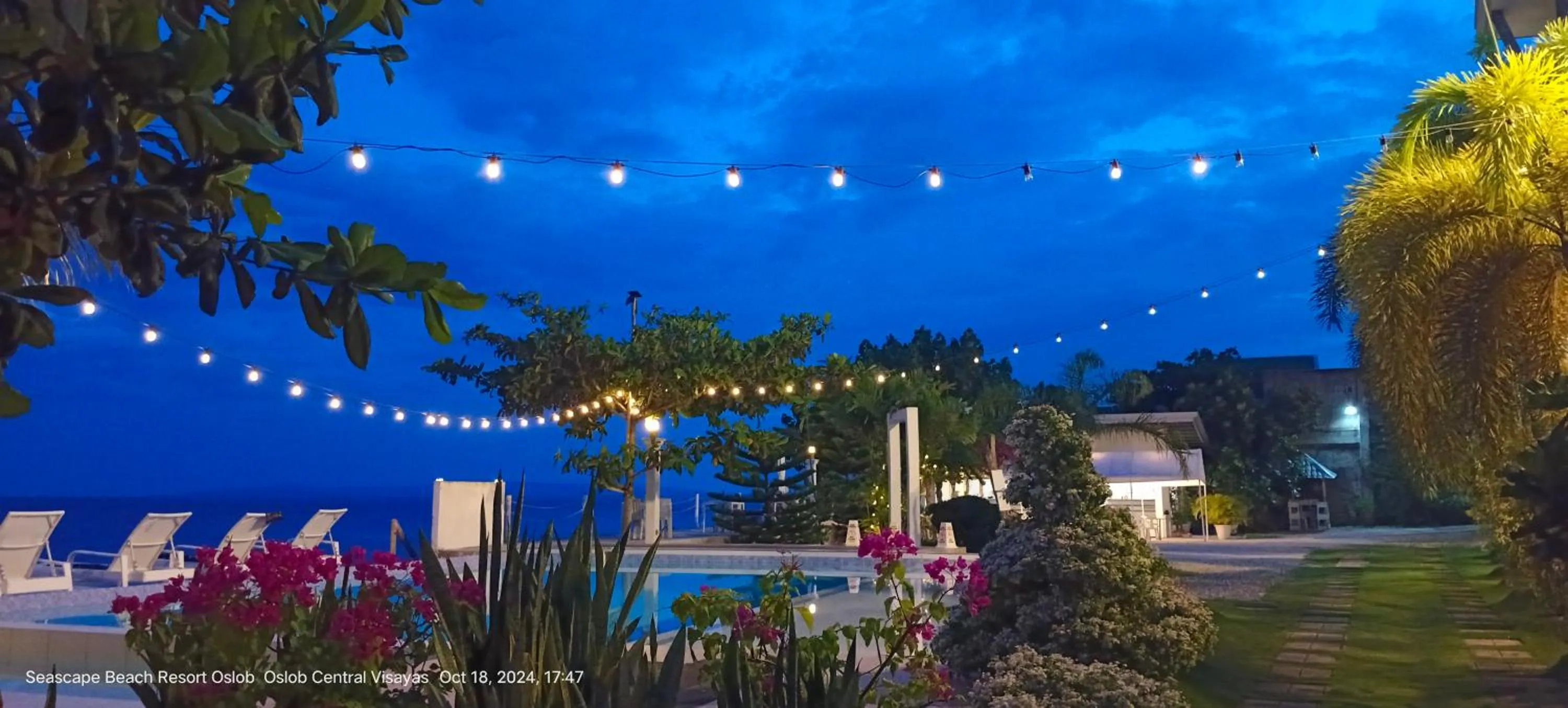 Night in Seascape Beach Resort Oslob