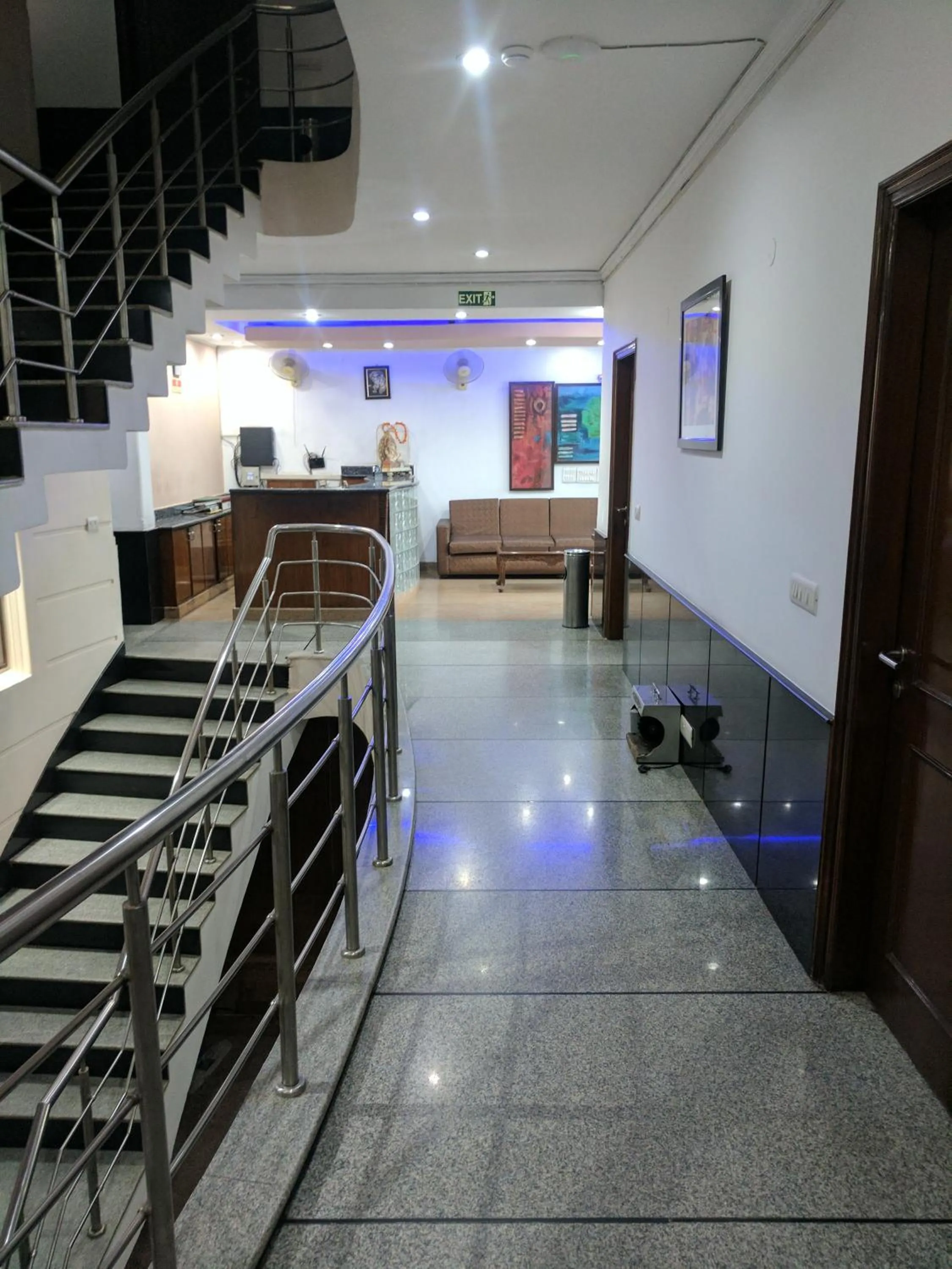 Hotel Exotica Leisure Valley, Gurgaon