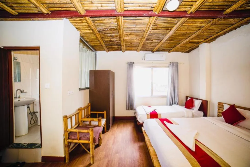 Photo of the whole room, Bed in Doors Hotel Thamel