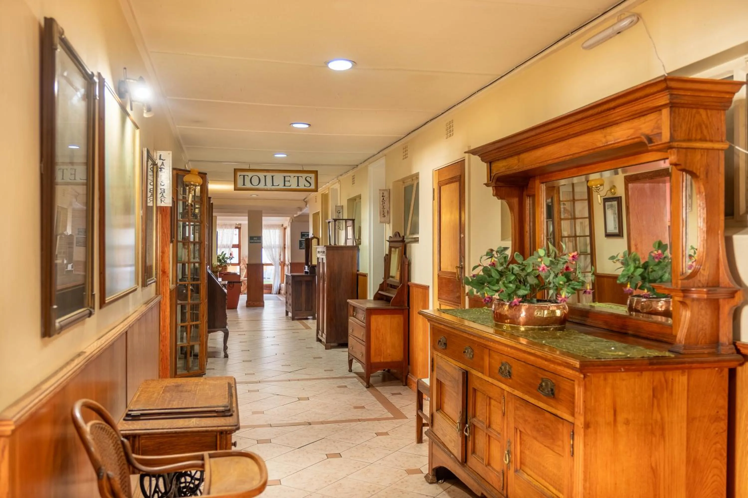 Property building in Karoo Country Inn