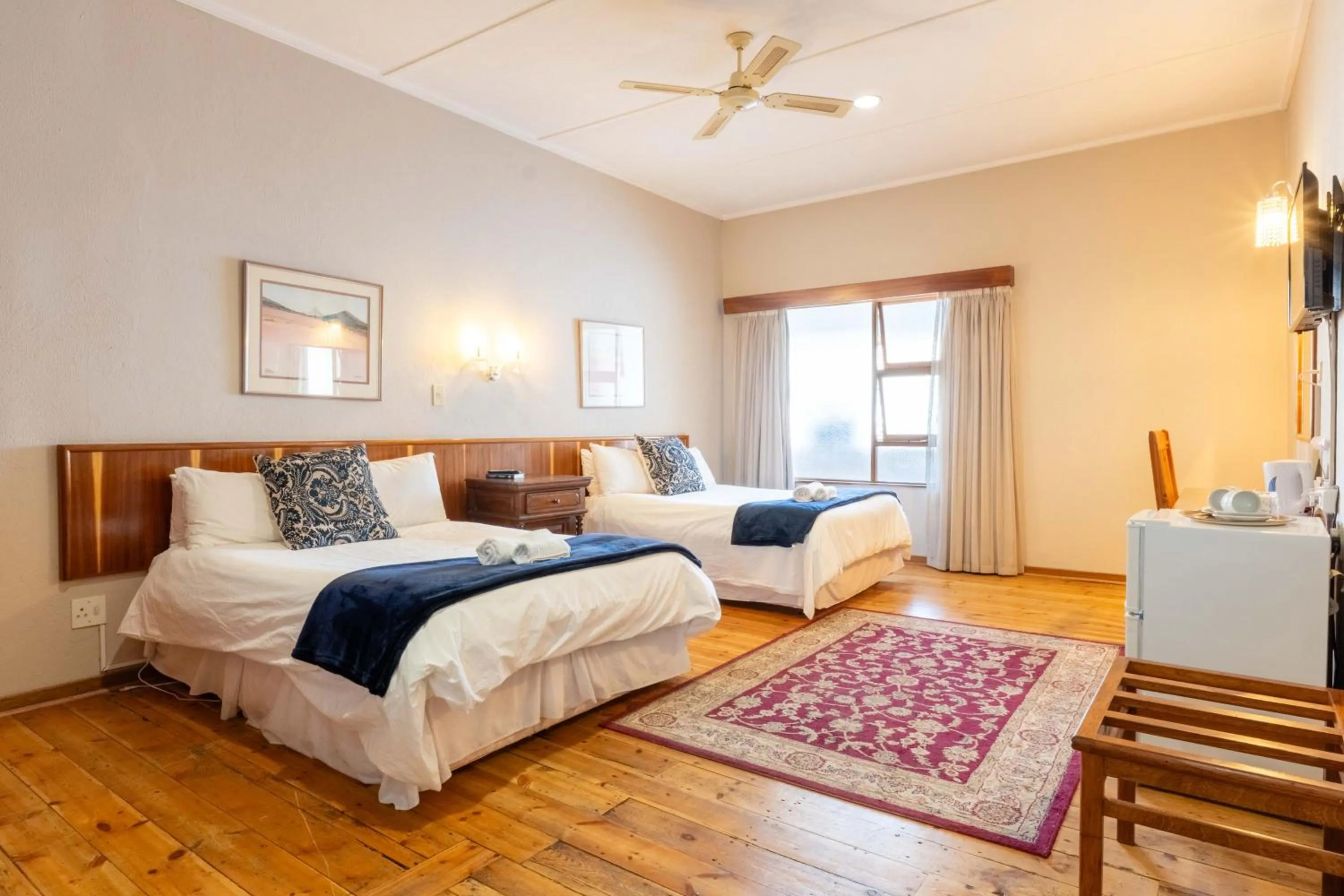 Bed in Karoo Country Inn