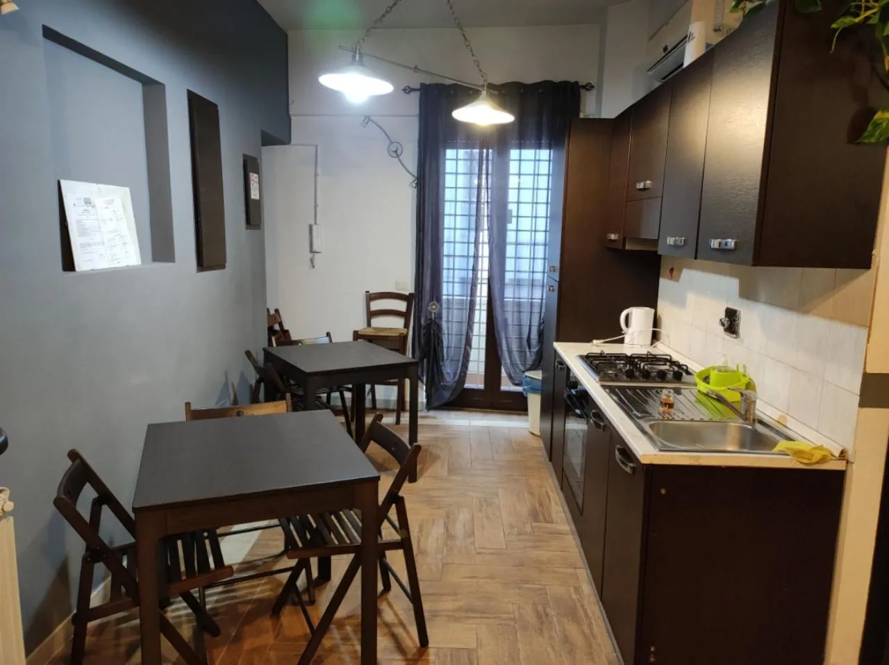 Dining area in Marco E Laura Affittacamere al Vaticano