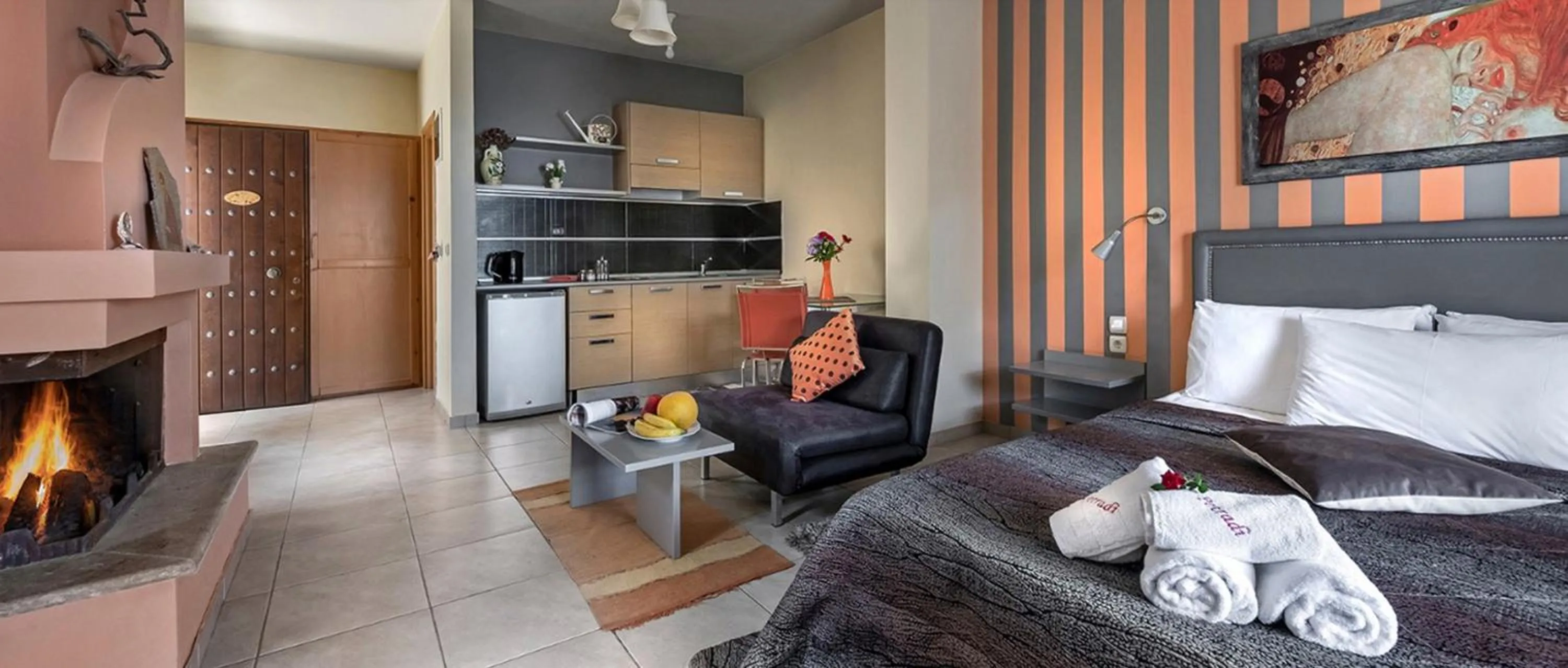 Photo of the whole room in Hotel Petradi