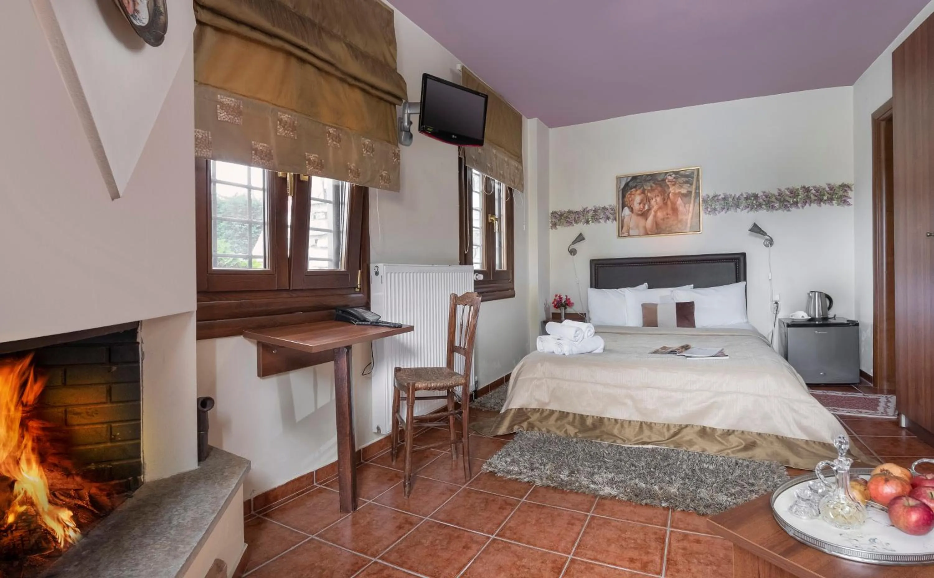 Photo of the whole room, Bed in Hotel Petradi