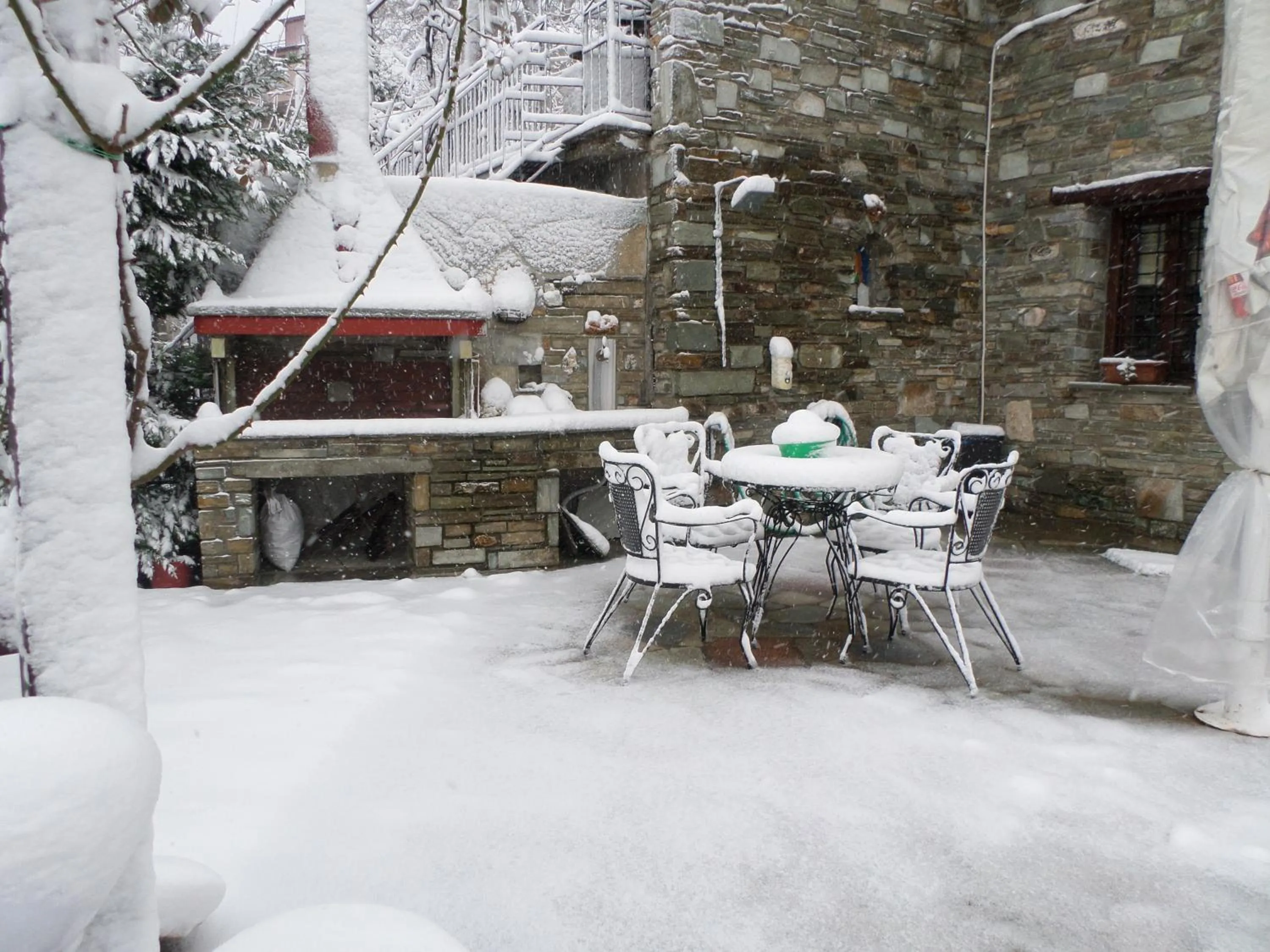 Winter in Hotel Petradi