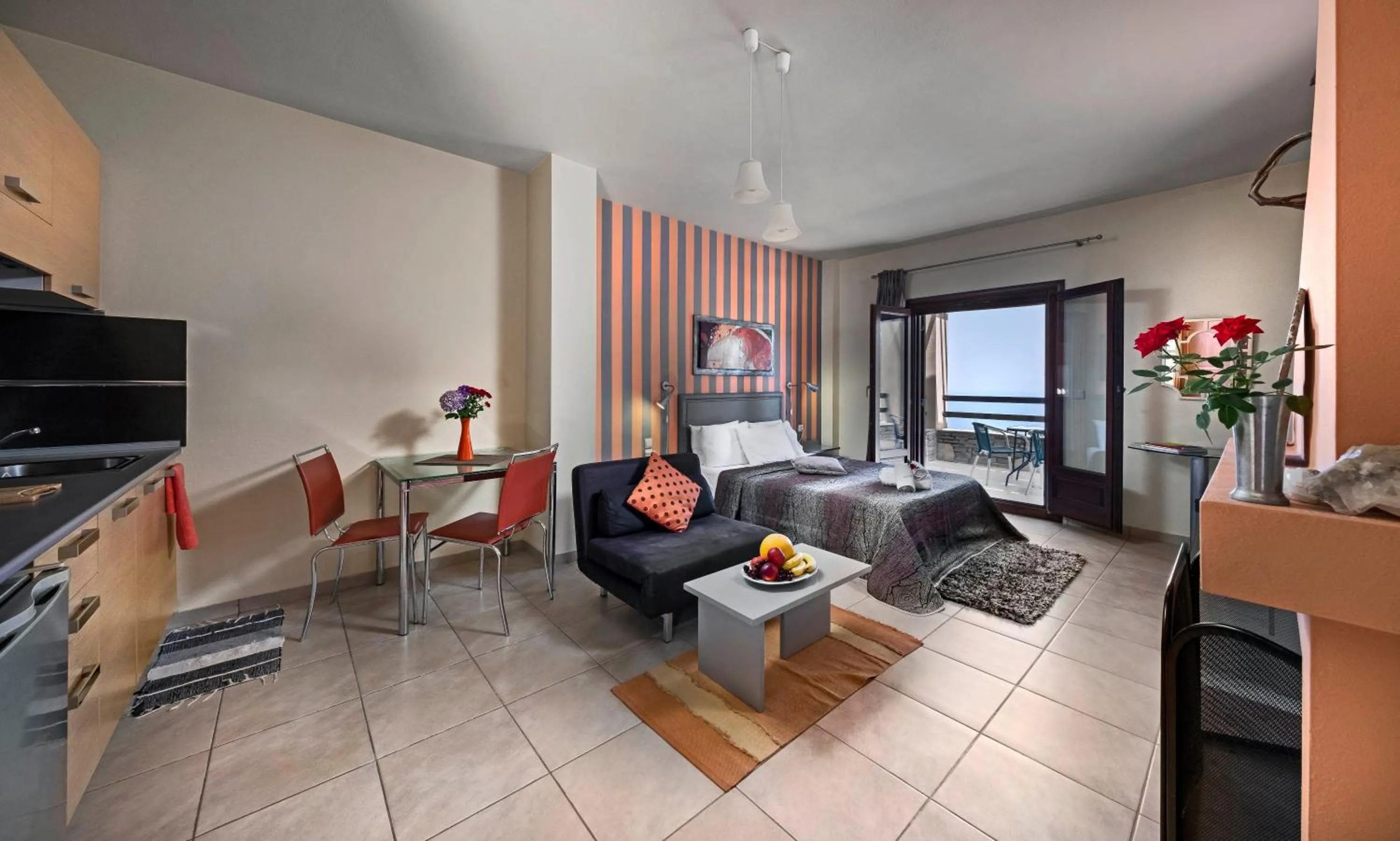 Kitchen or kitchenette in Hotel Petradi