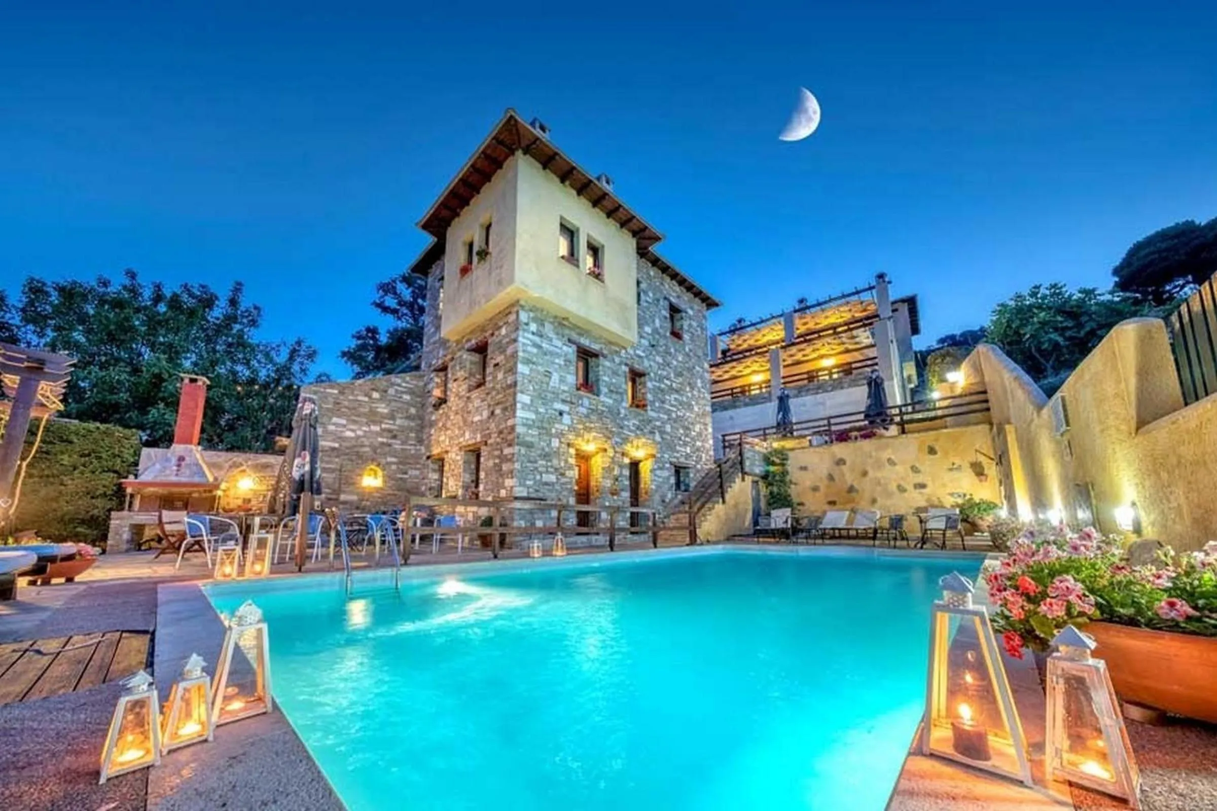 Property building in Hotel Petradi