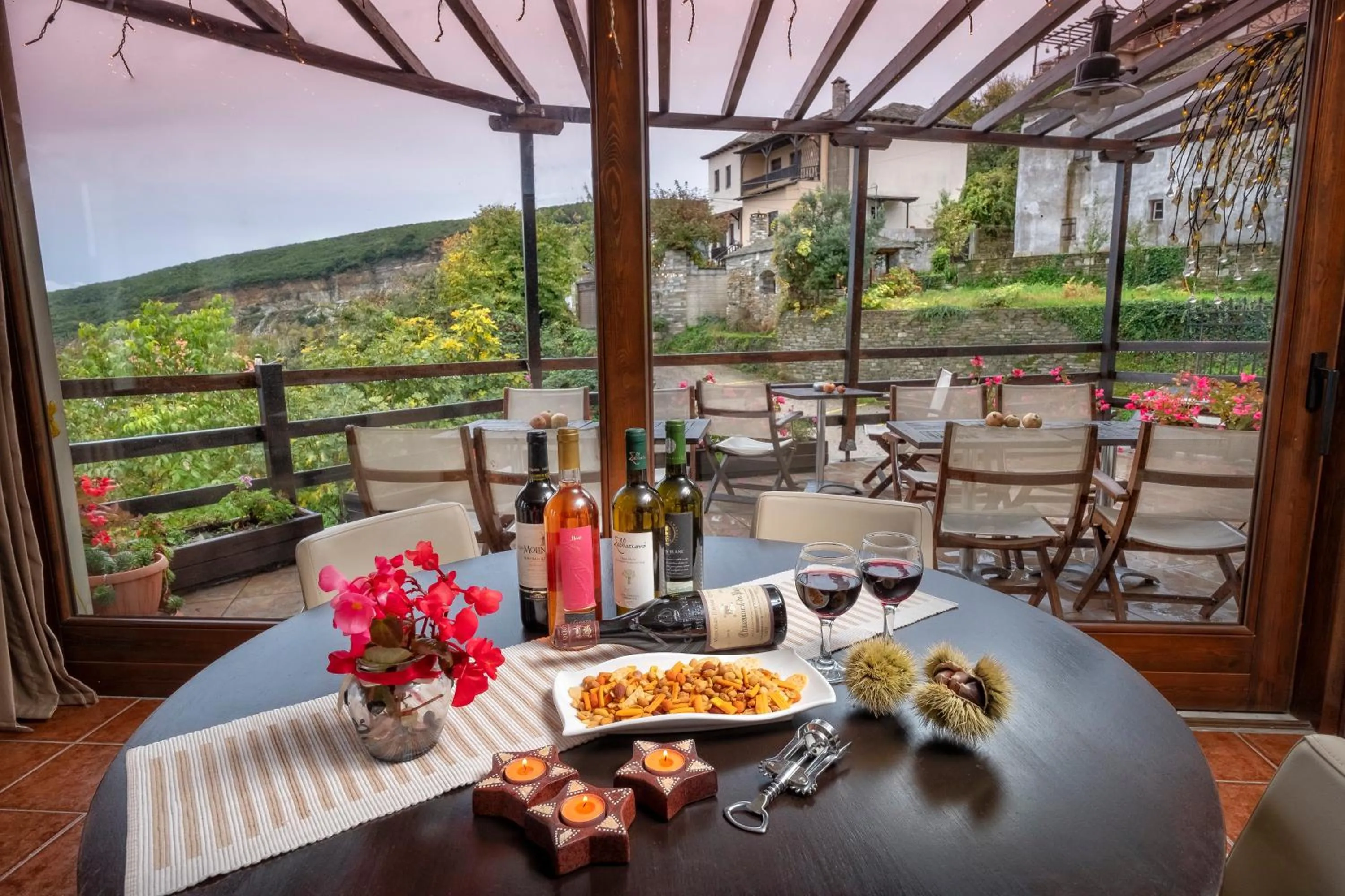 Food and drinks in Hotel Petradi