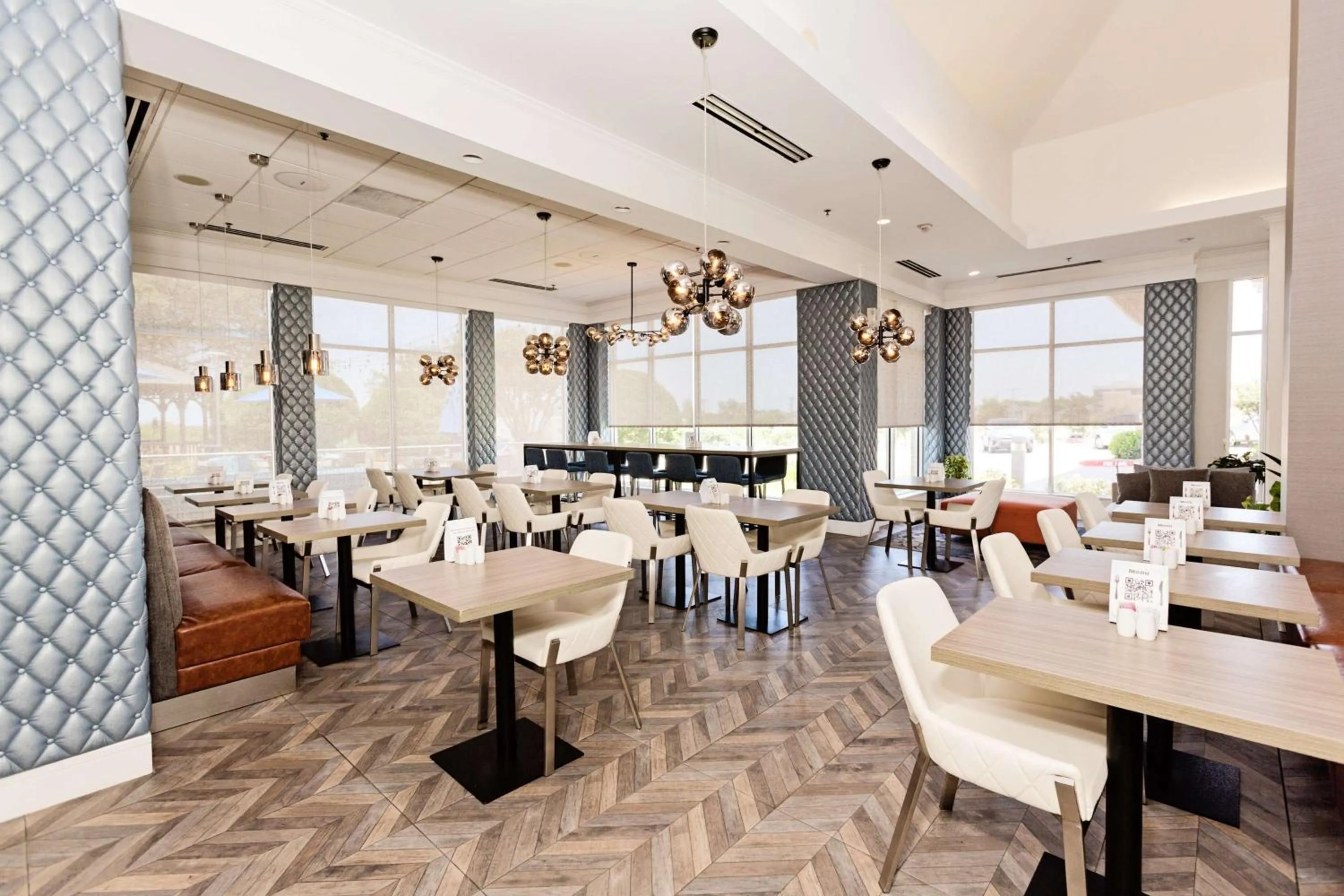 Restaurant/places to eat in Hilton Garden Inn Temple Medical Center