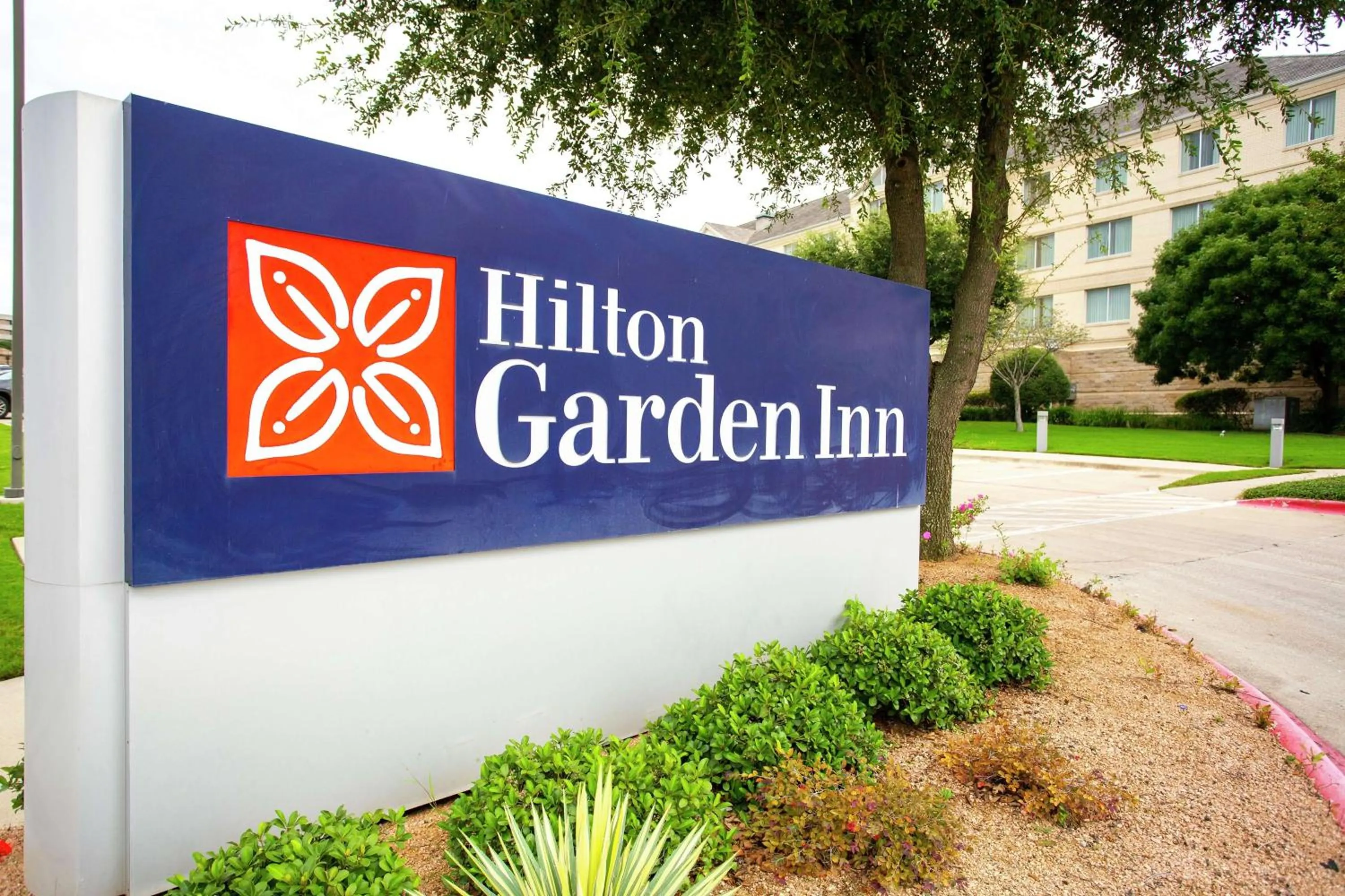 Property building in Hilton Garden Inn Temple Medical Center