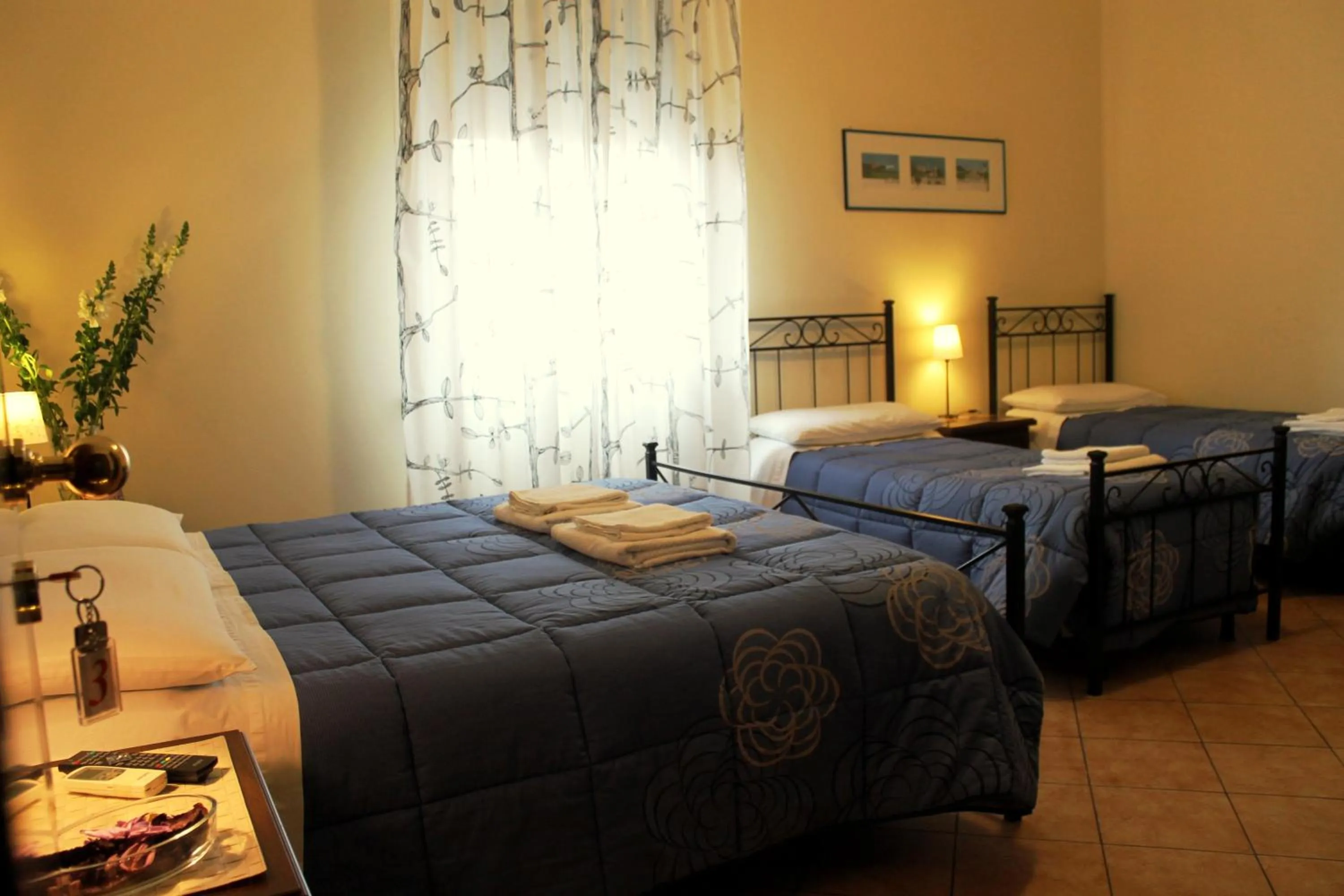 Photo of the whole room, Bed in Titina B&B