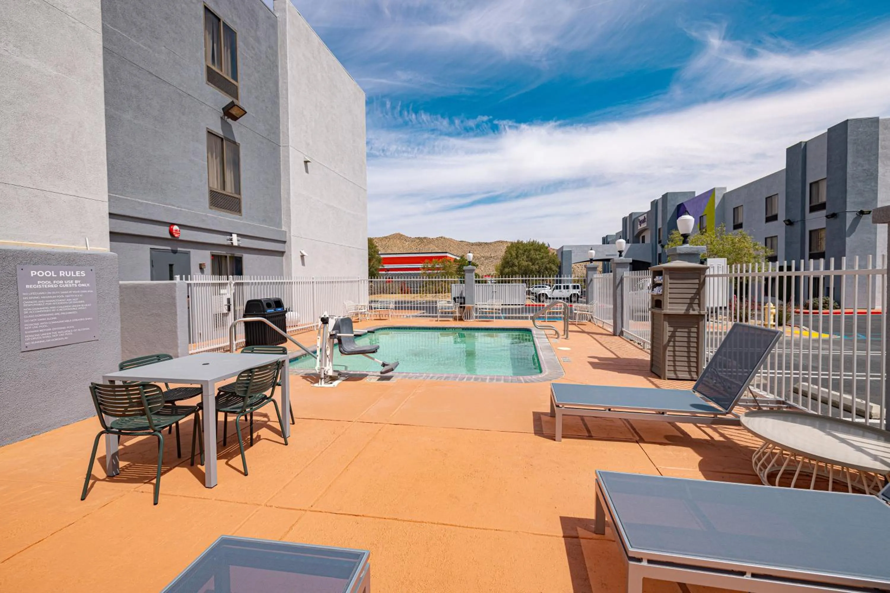 Swimming pool in Spark by Hilton Yucca Valley Joshua Tree