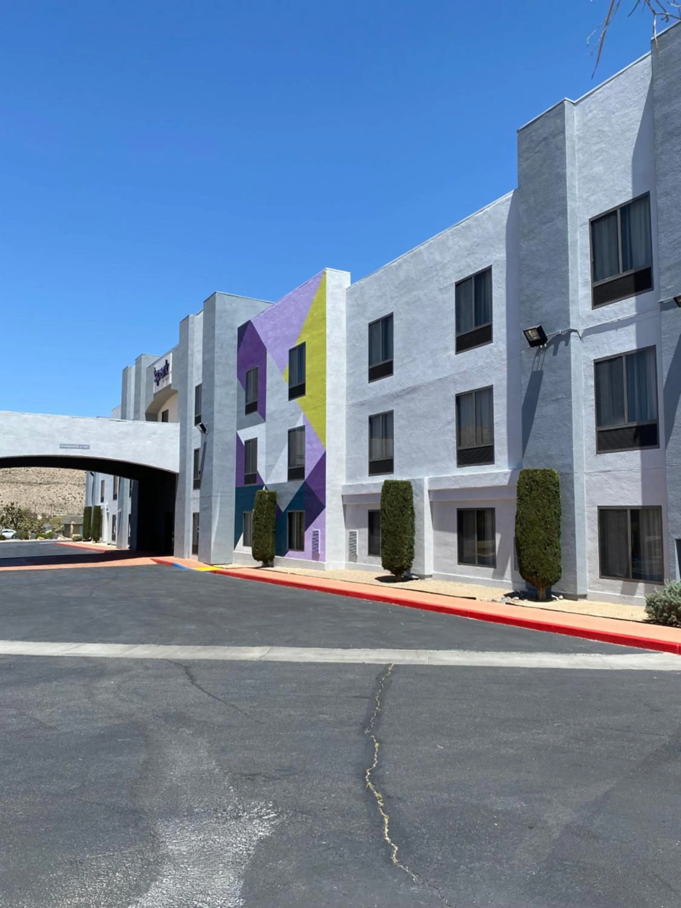 Property building in Spark by Hilton Yucca Valley Joshua Tree