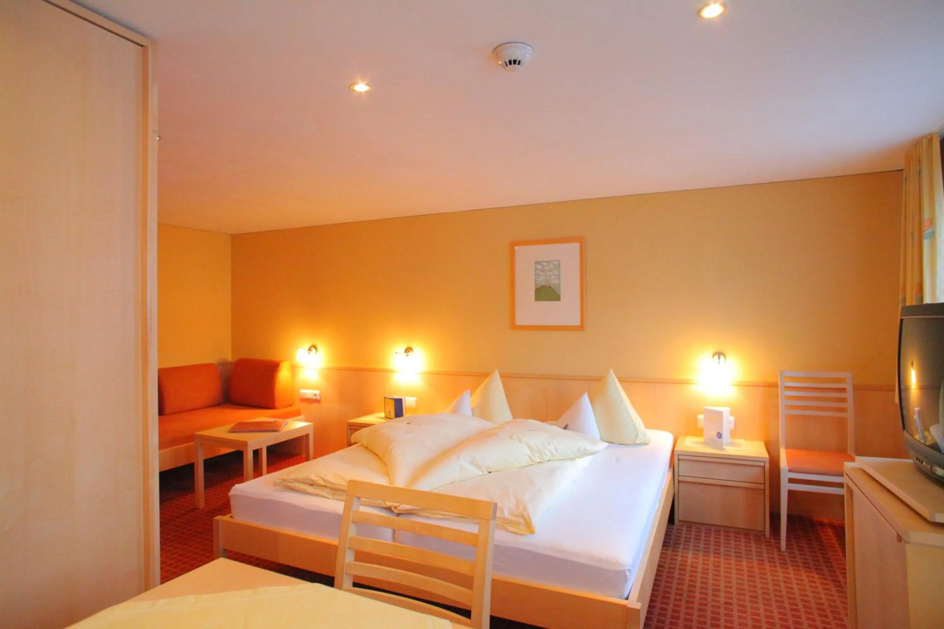 Photo of the whole room, Bed in Sonne Bezau - Familotel Bregenzerwald