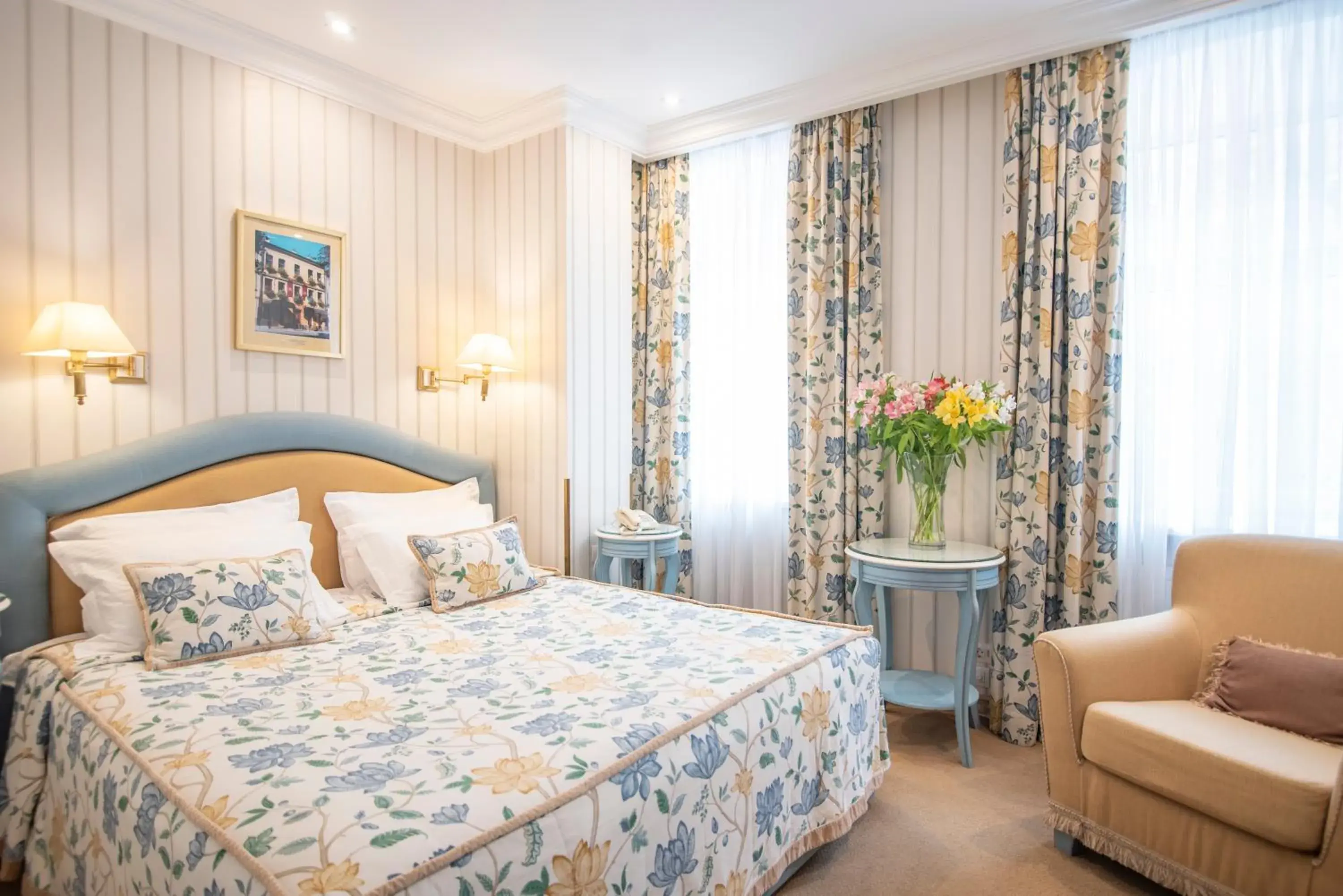 Standard Double or Twin Room in Swiss Hotel Standard Double or Twin Room in Swiss Hotel