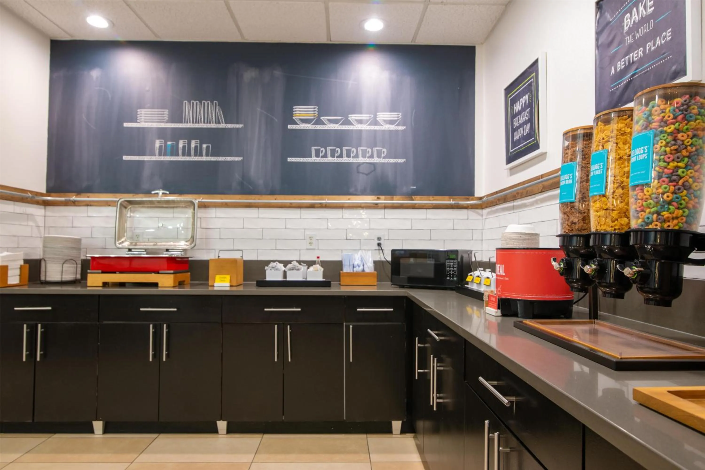 Breakfast in Hampton Inn & Suites College Station