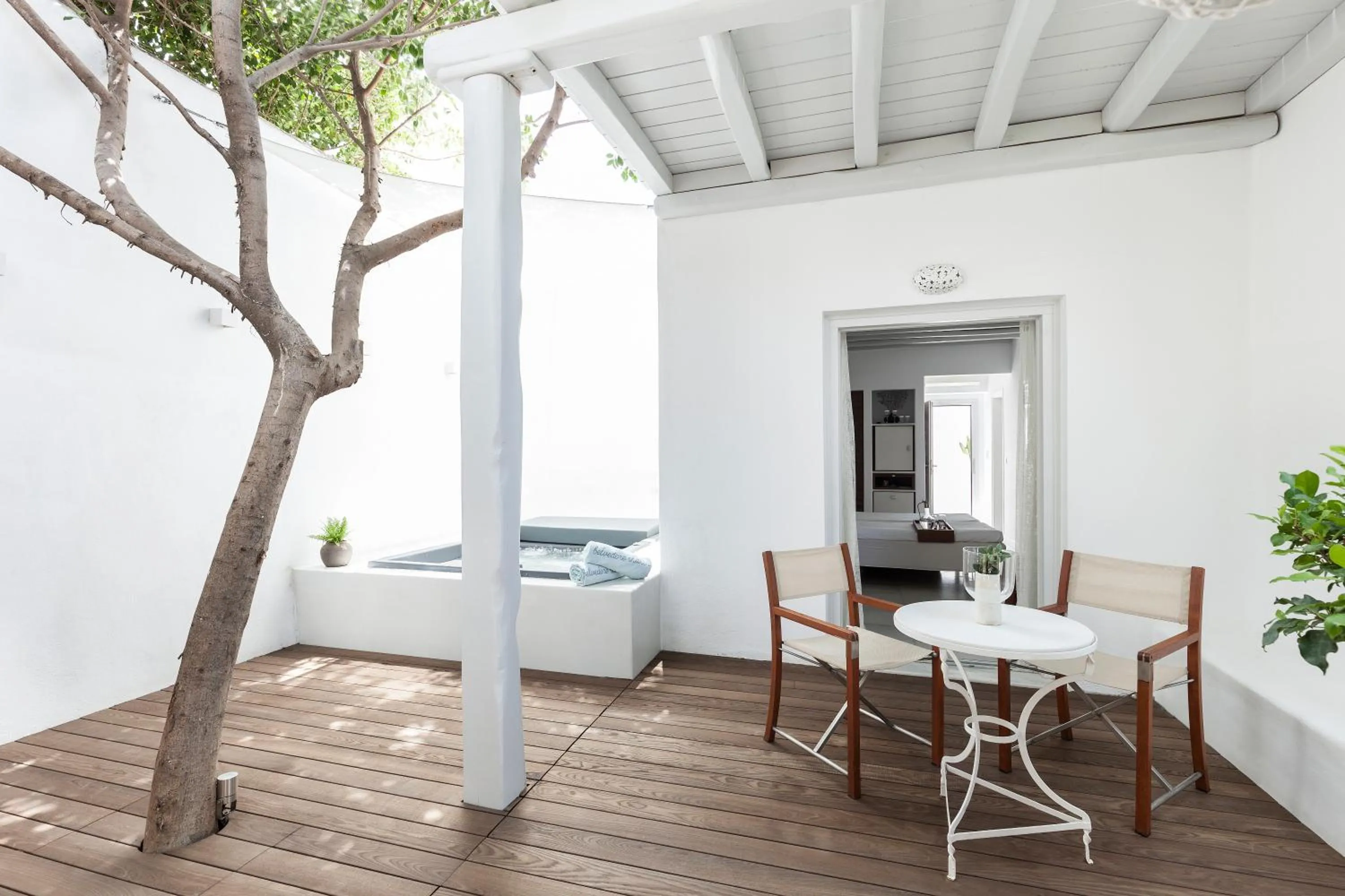 Balcony/Terrace in Belvedere Mykonos - Main Hotel - The Leading Hotels of the World