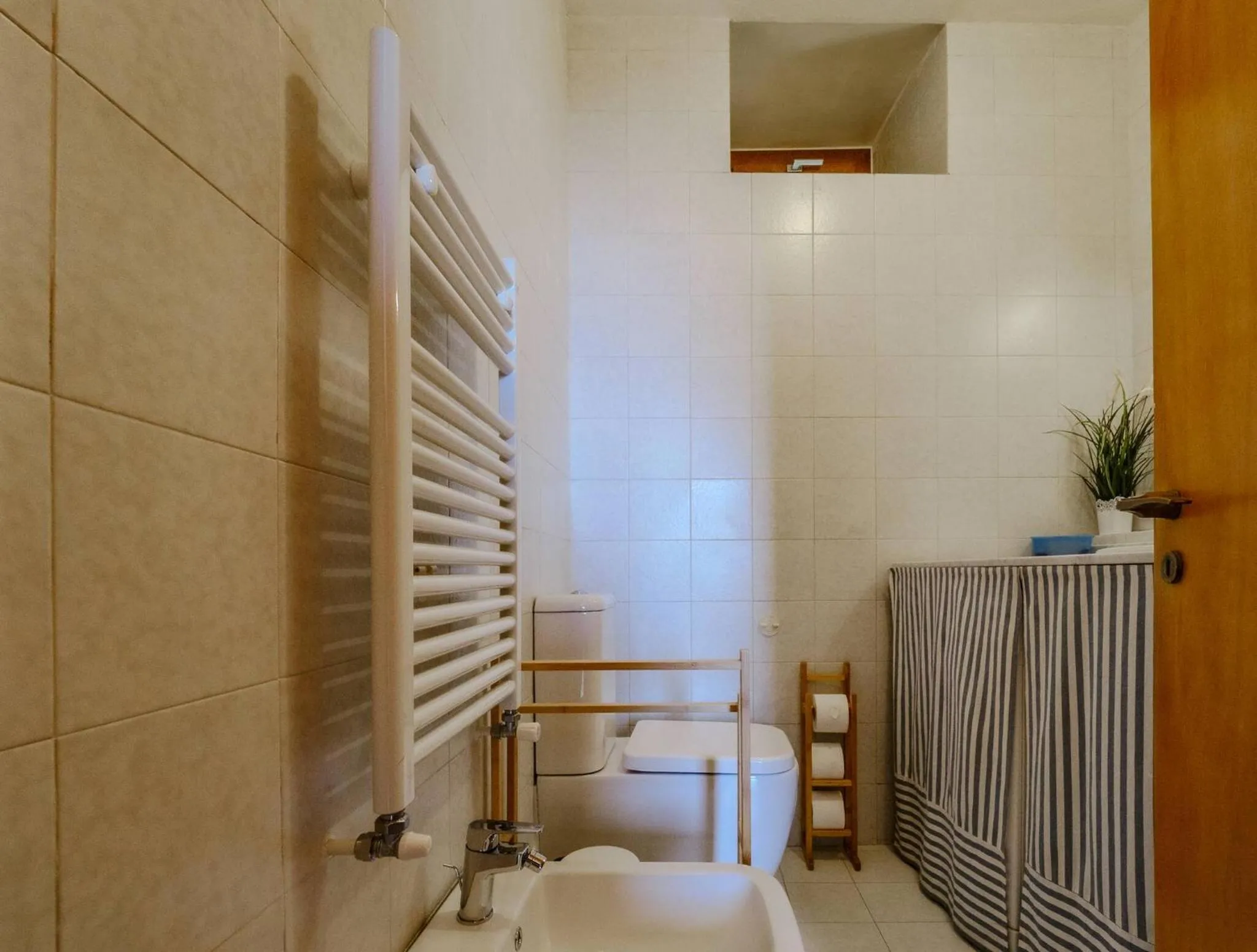 Bathroom in Il Baluardo Sea View Apartment on the Cliff