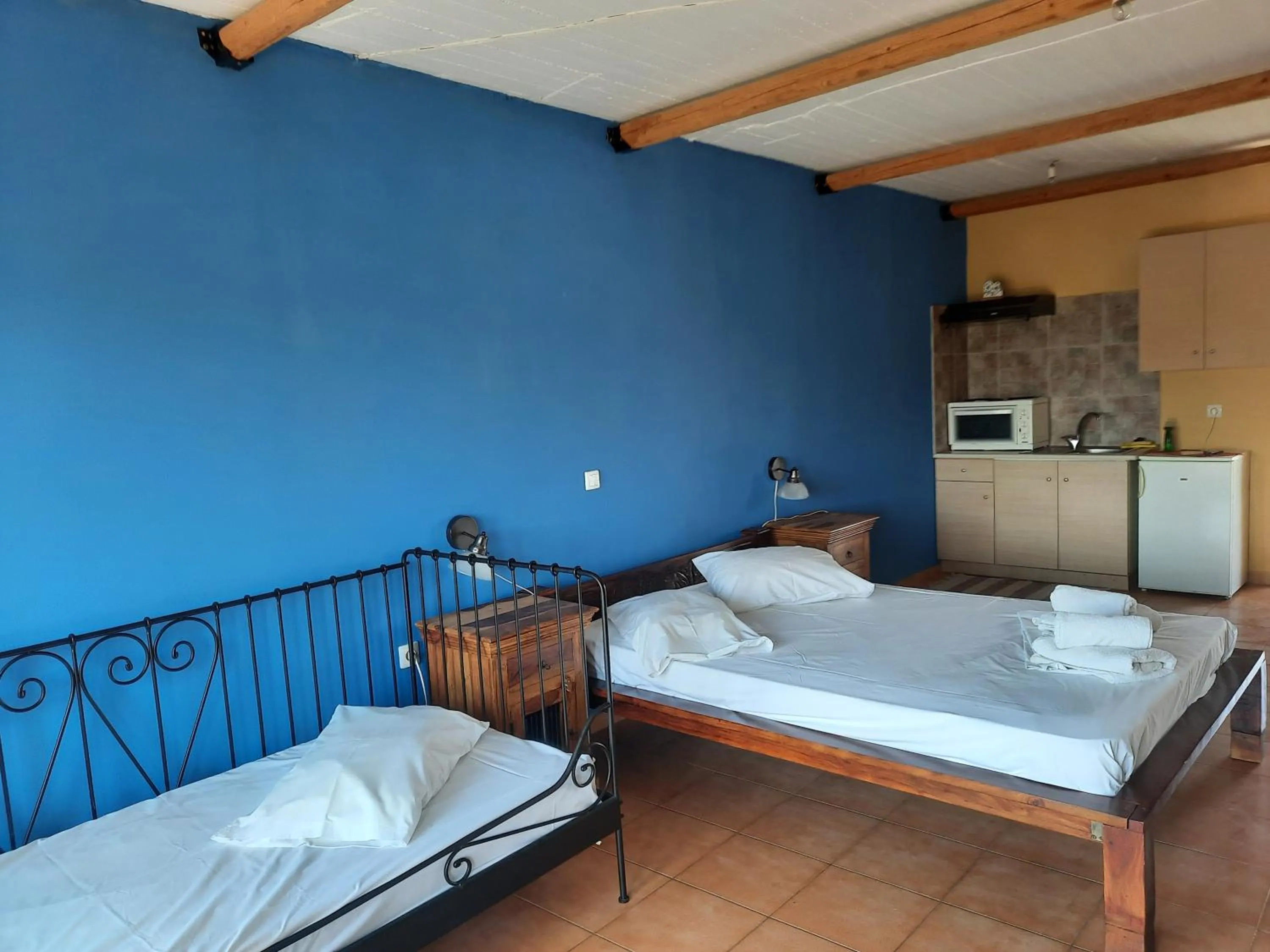 Bed in O Xenonas Ton Mylon